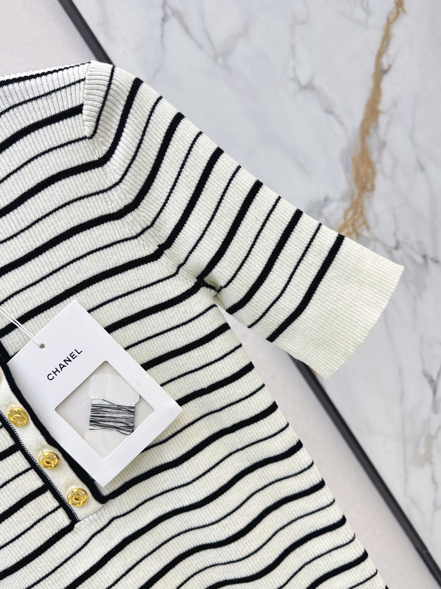 Chan 26fw stripe knit top