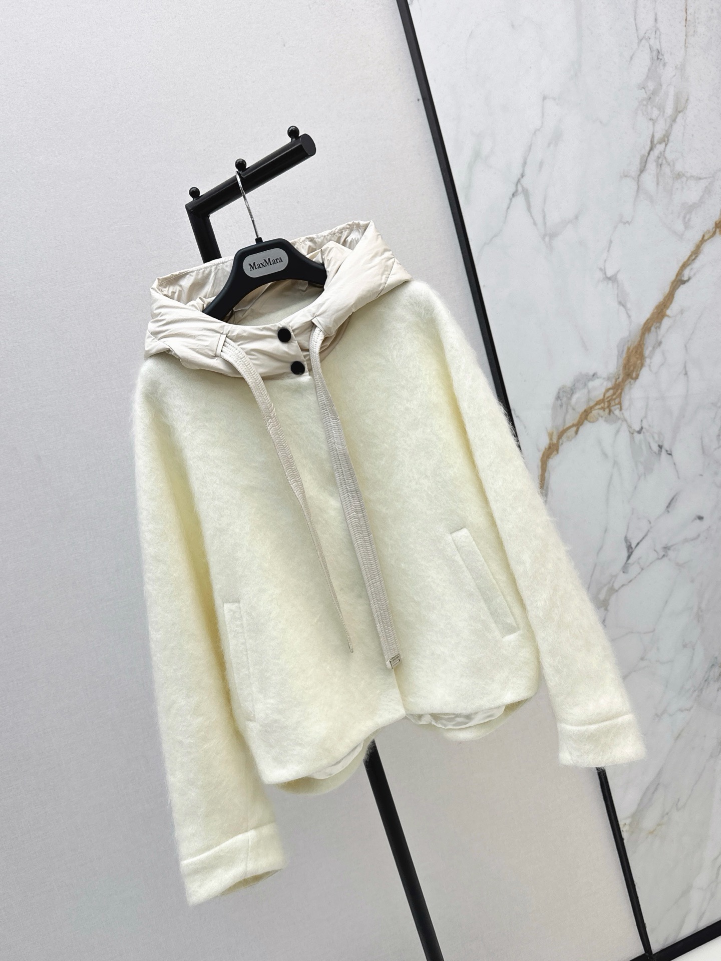Max 26fw wool hooded jacket