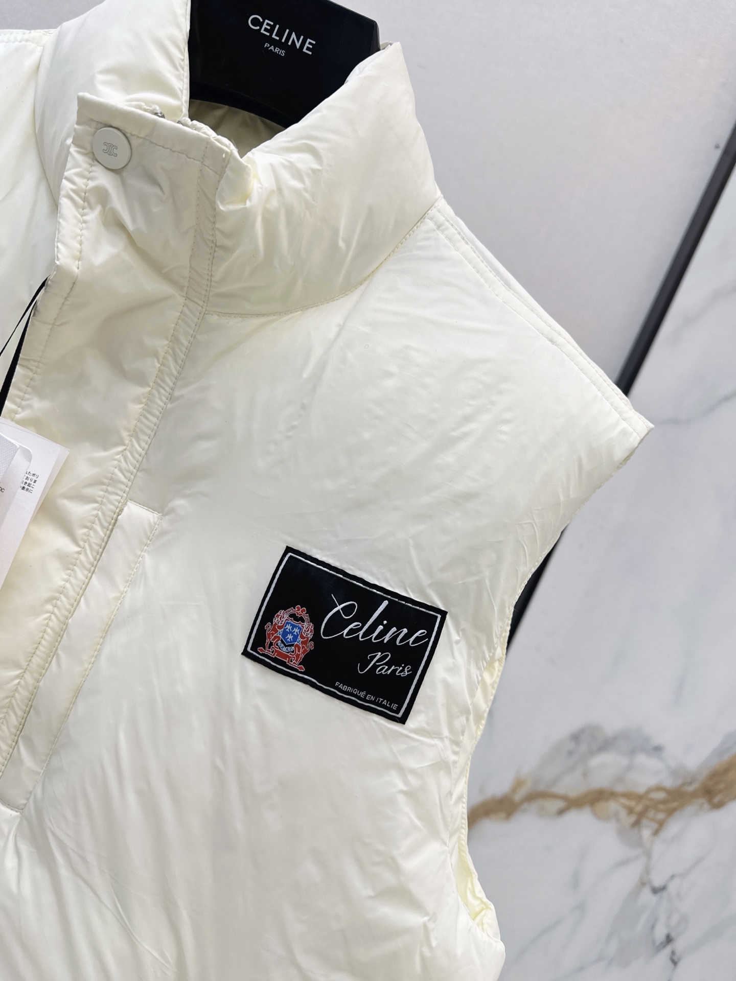 Celi 26fw down vest