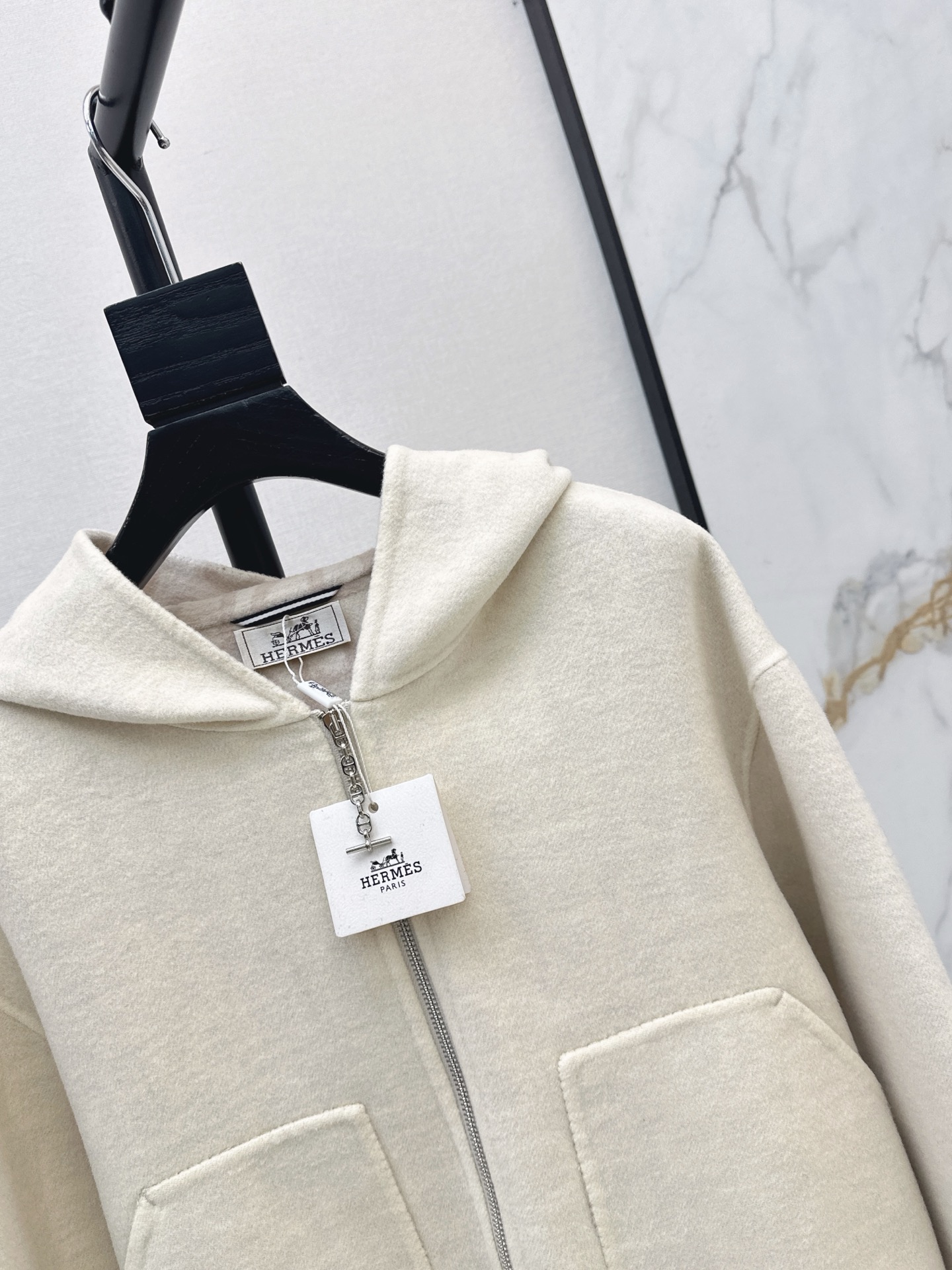 Her 26fw cashmere jacket