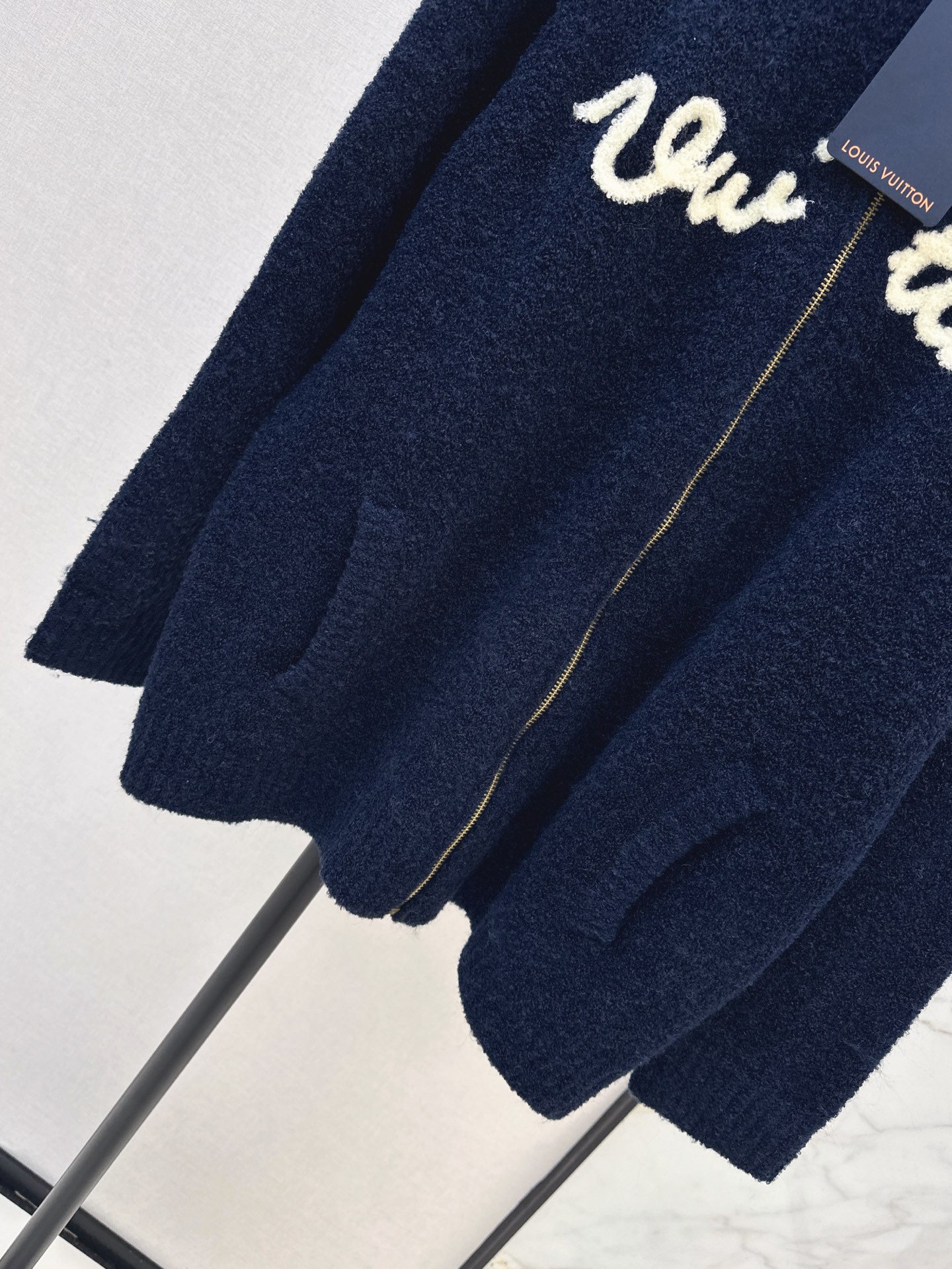 Loui 26fw zipper cardigan