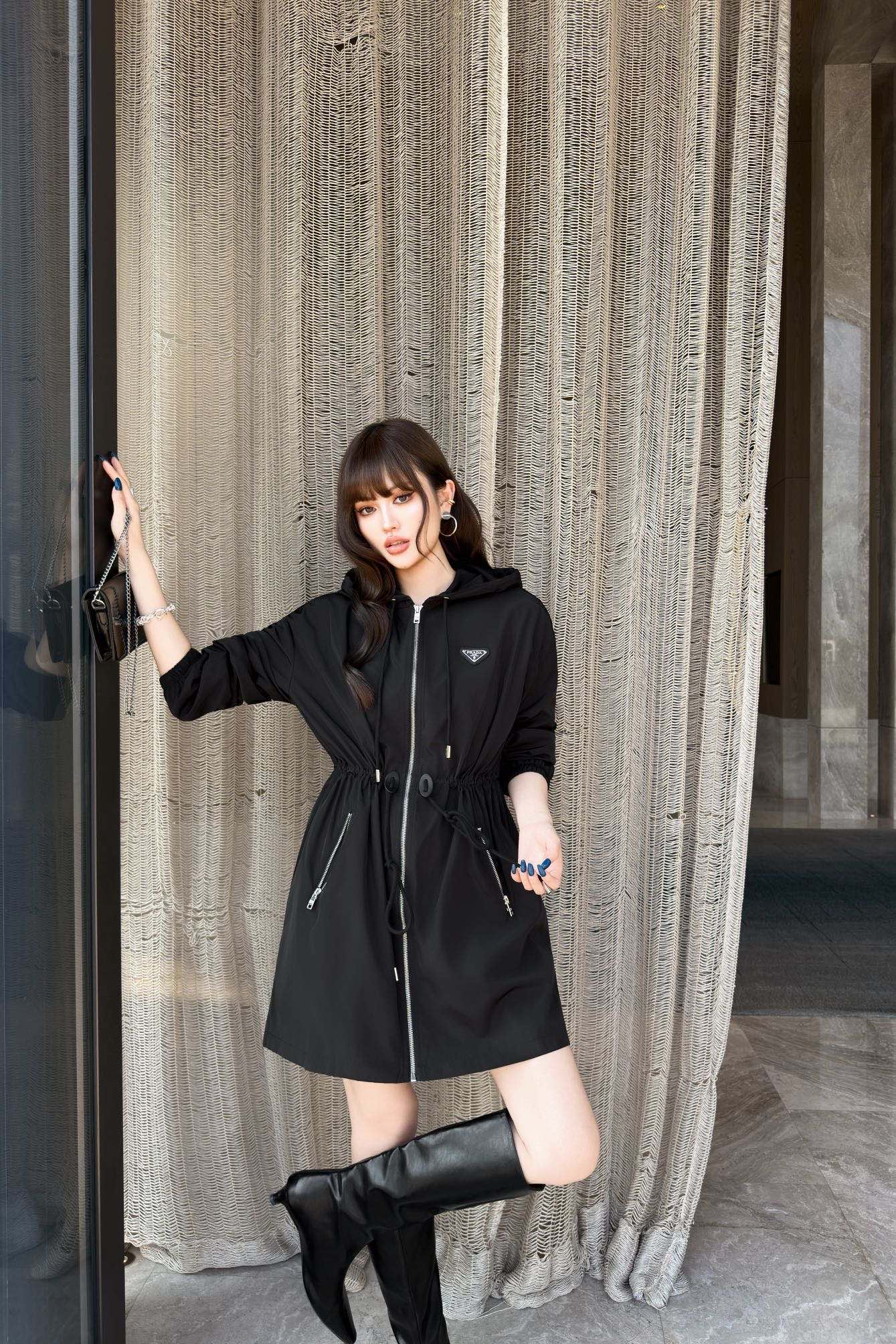 Pra 26fw drawstring hooded trench coats