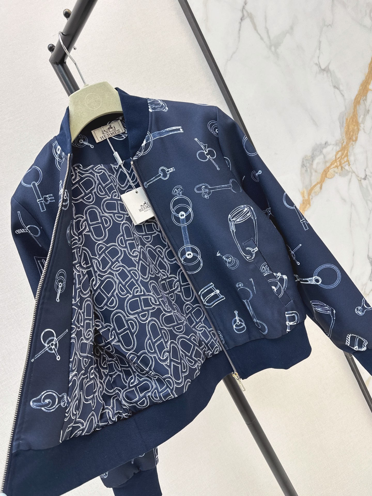 Her 26fw print zipper jacket