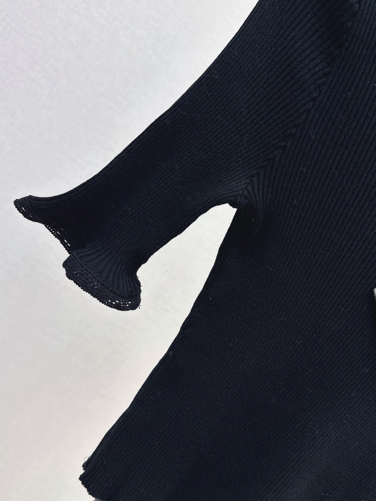 Pra 26fw lace trim knit top