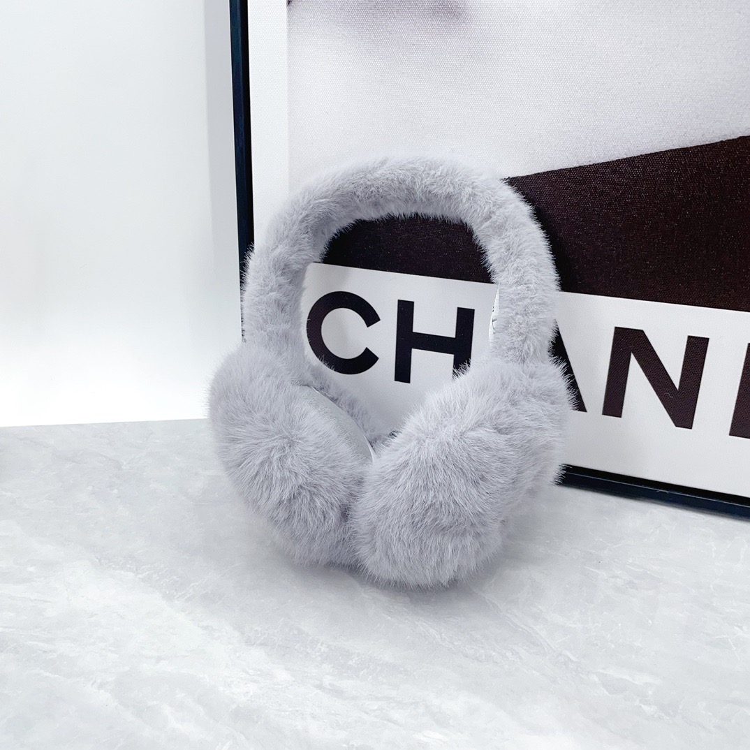 CD 26fw fluffy fur-look earmuffs