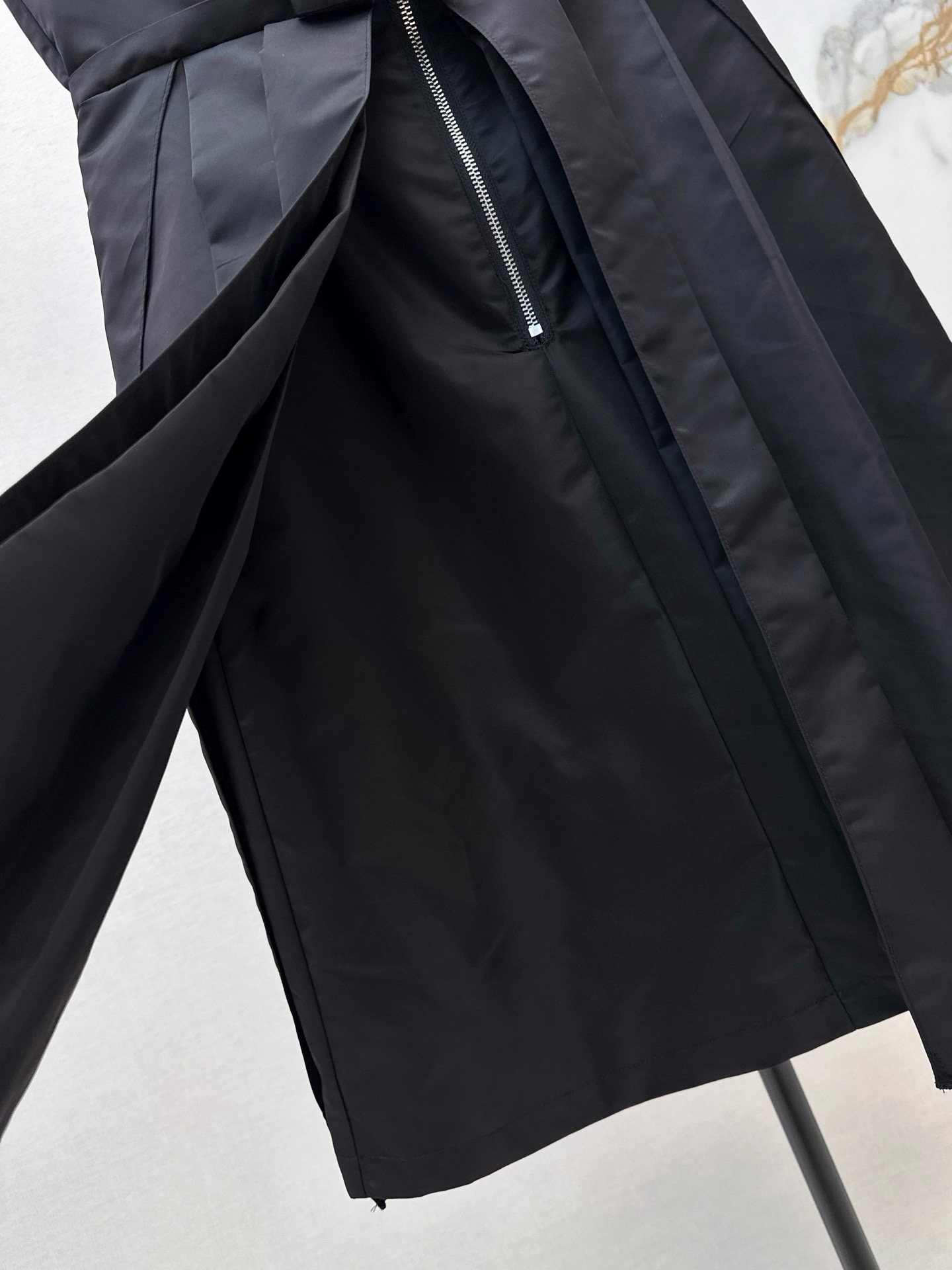 Pra 26fw zip-up bow dress