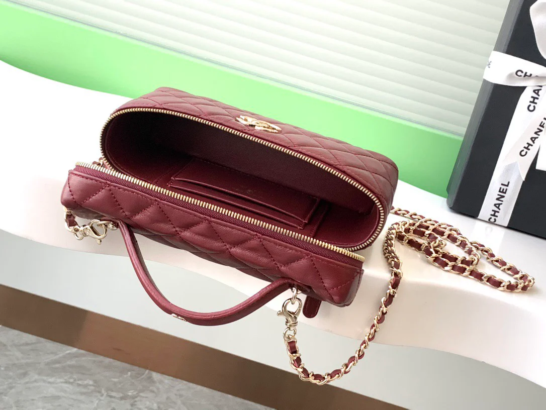 Chan shoulder bag