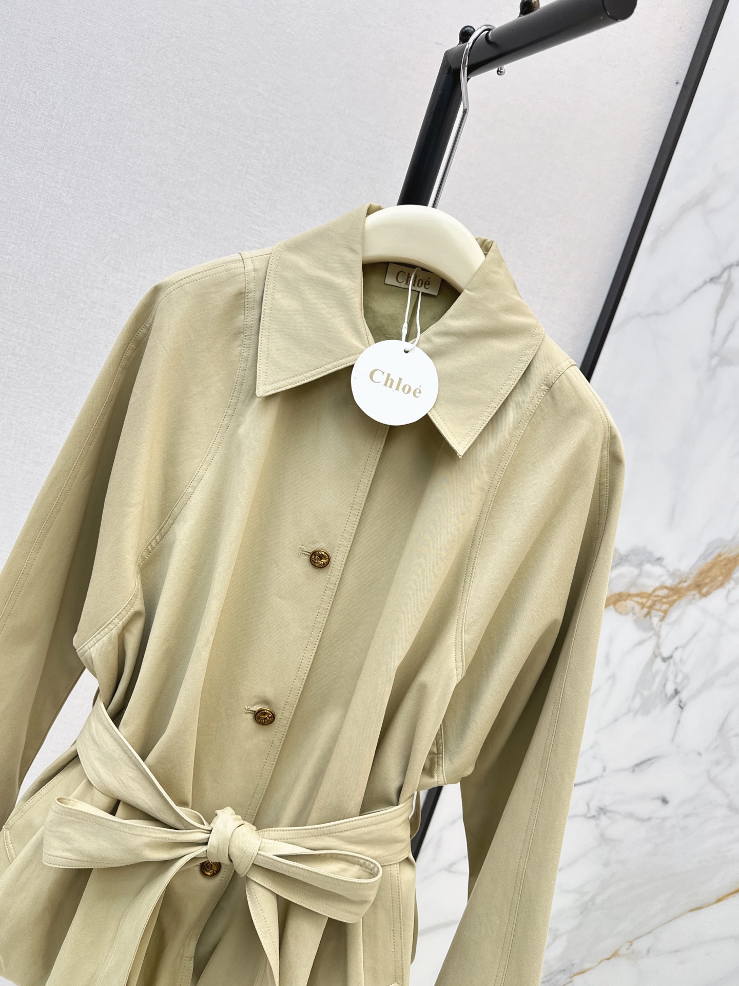 Chol 26fw belted cropped trench coats