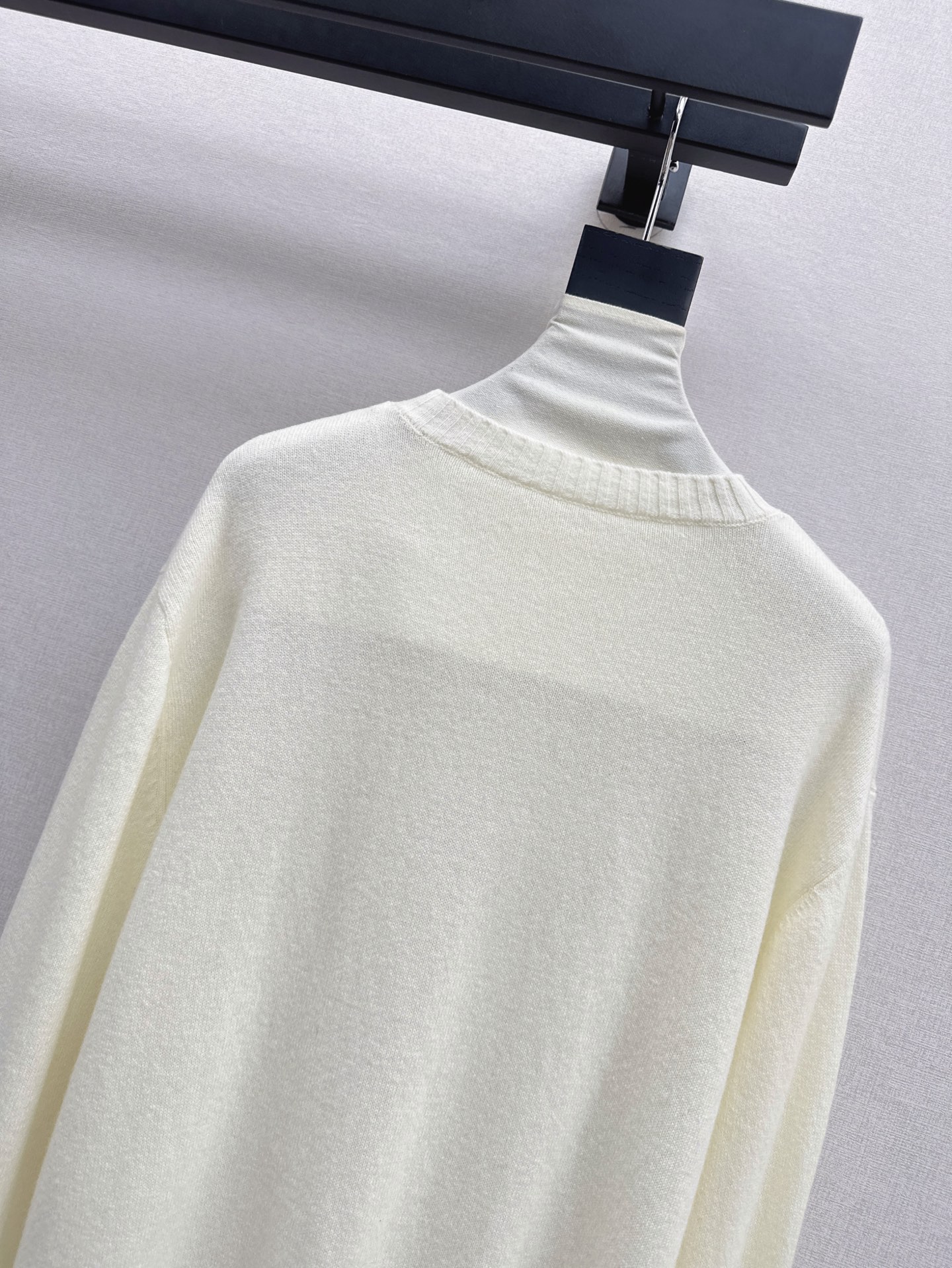 Loe 26fw wool sweater