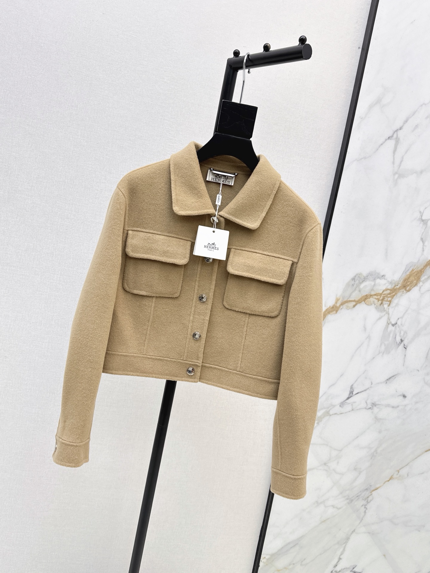 Her 26fw cashmere cropped jacket
