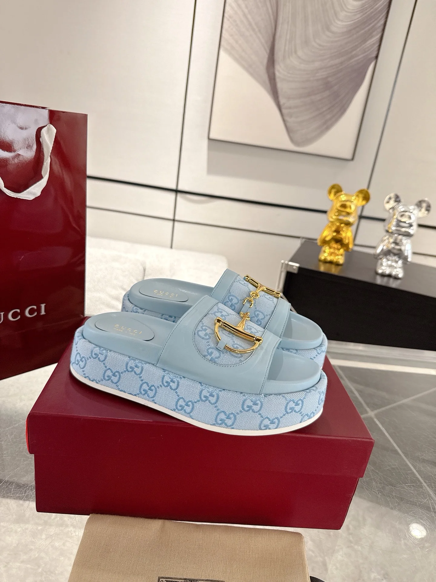 Gucc 25fw thick slippers