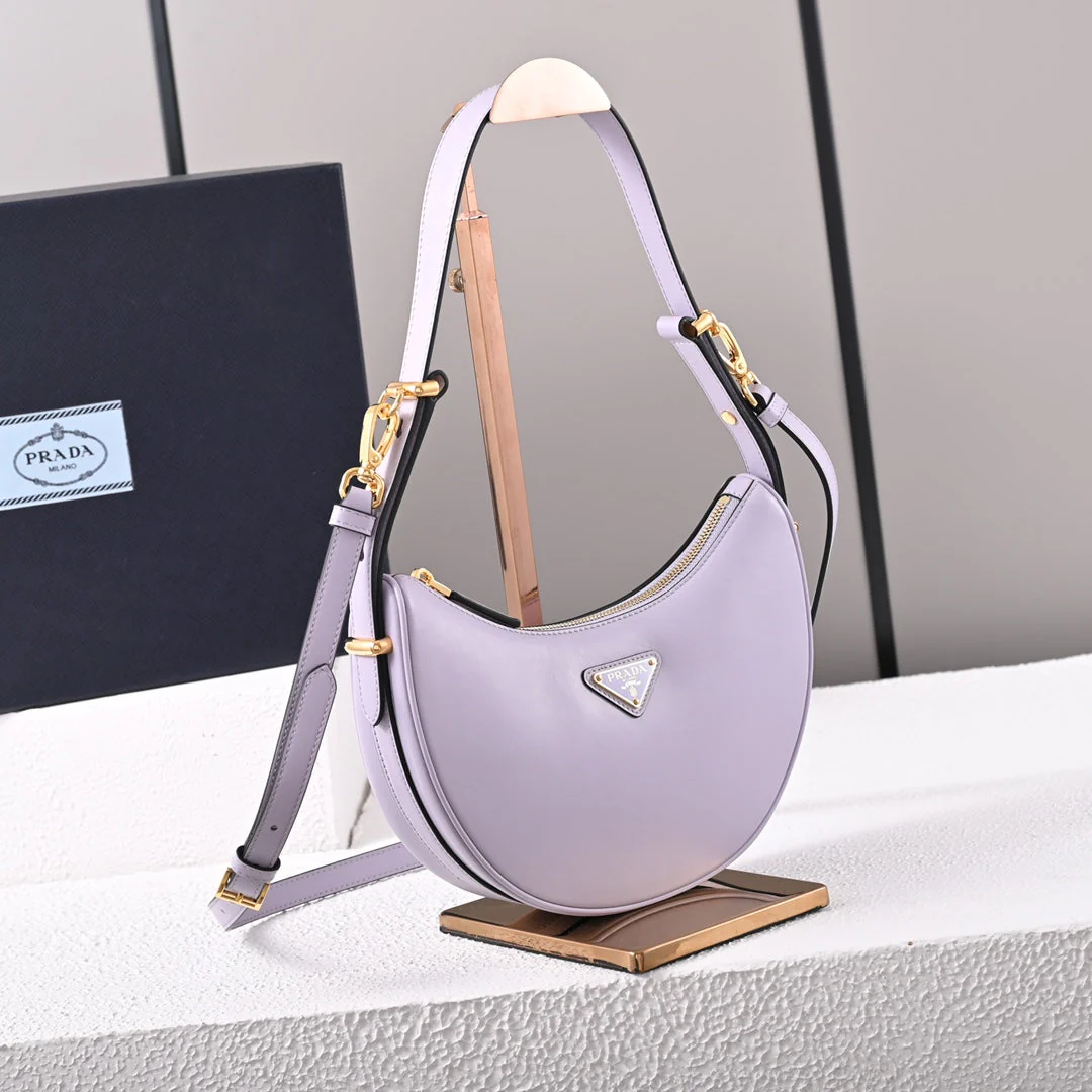 PD  Arqué small leather shoulder bag