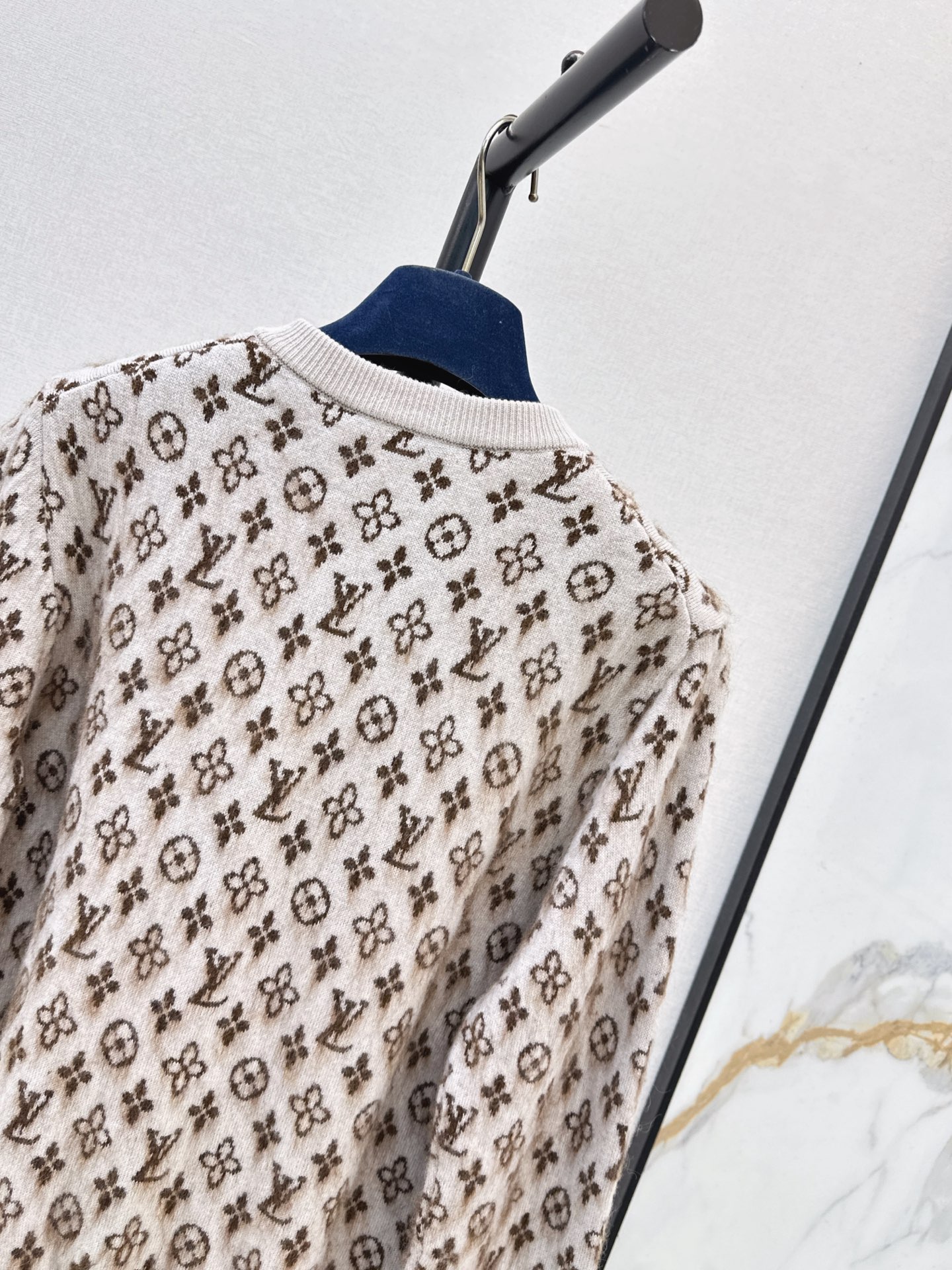 Loui 26fw jacquard cardigan
