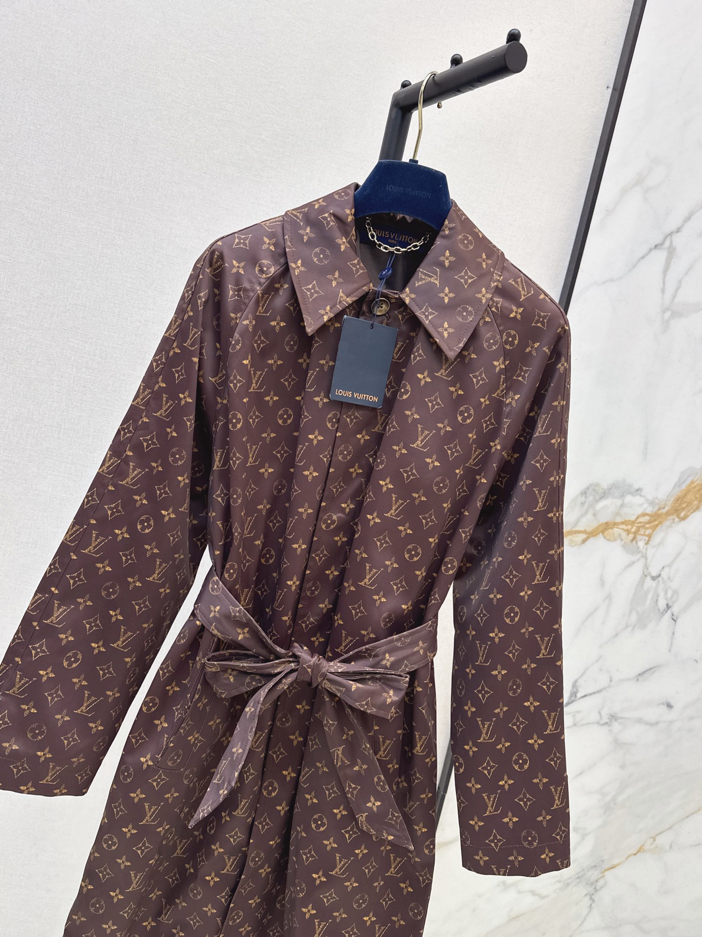 Loui 26fw print belted trench coats