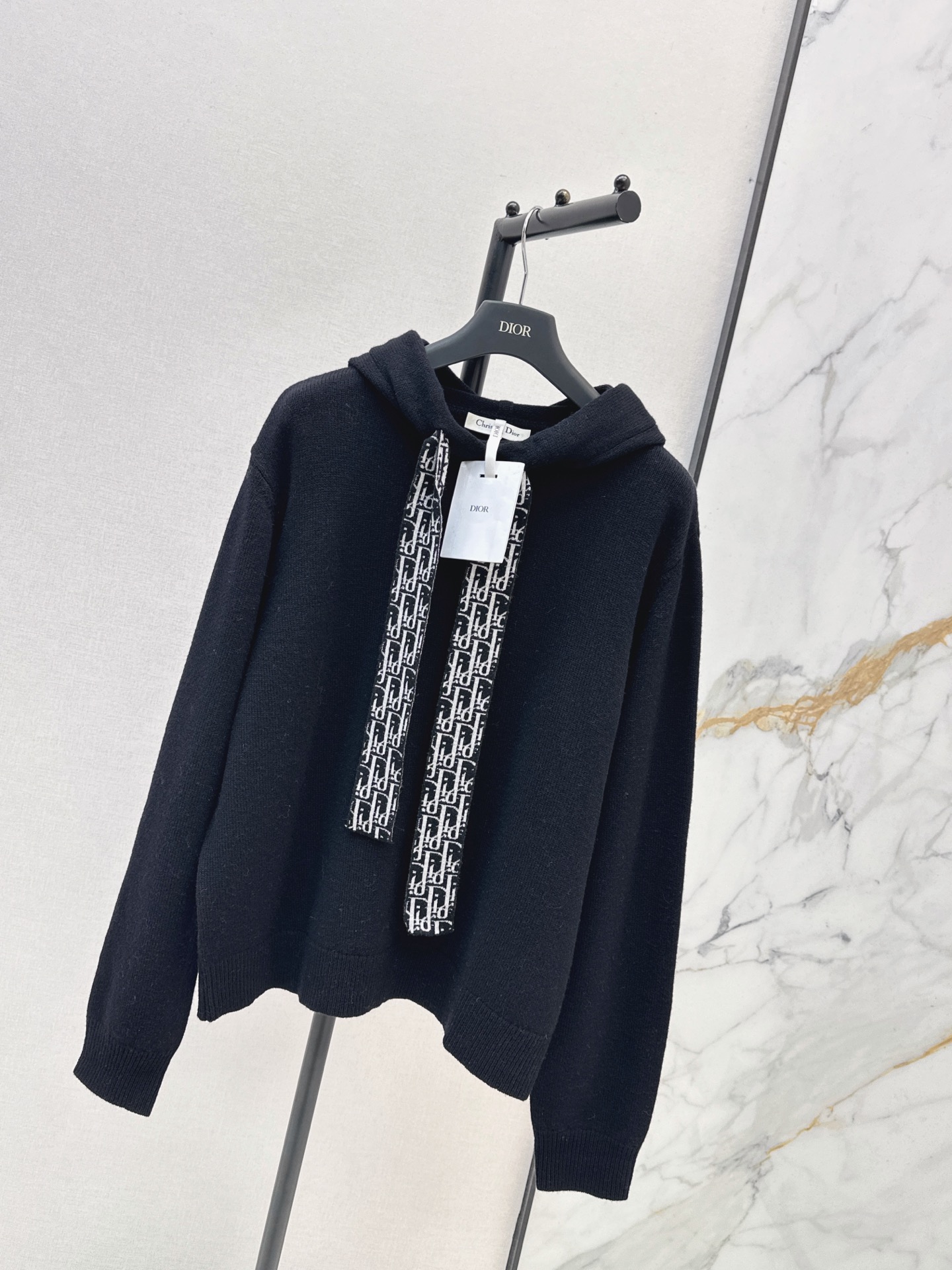 CD 26fw hooded sweater
