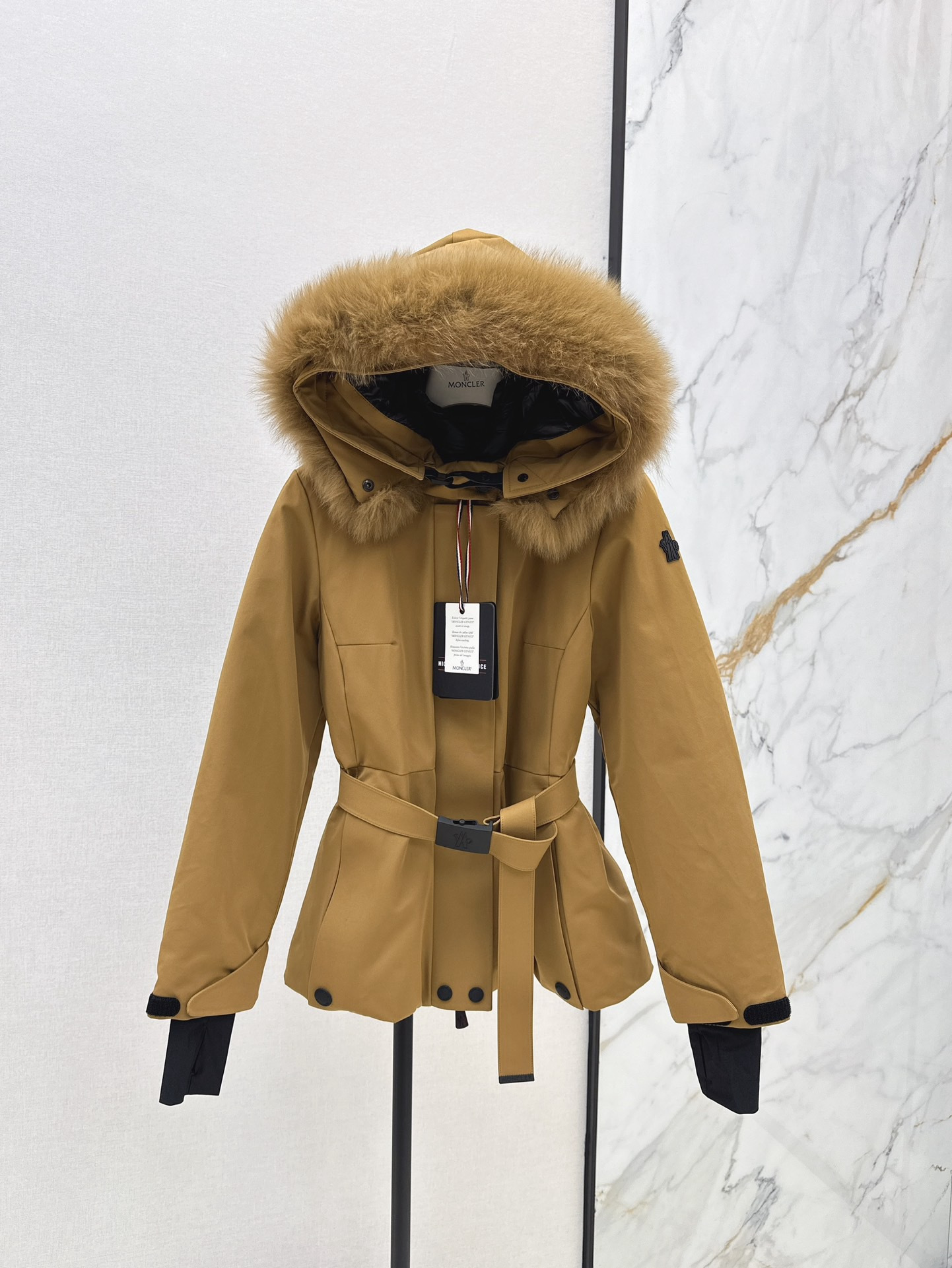 Monc 26fw hooded ski down jacket