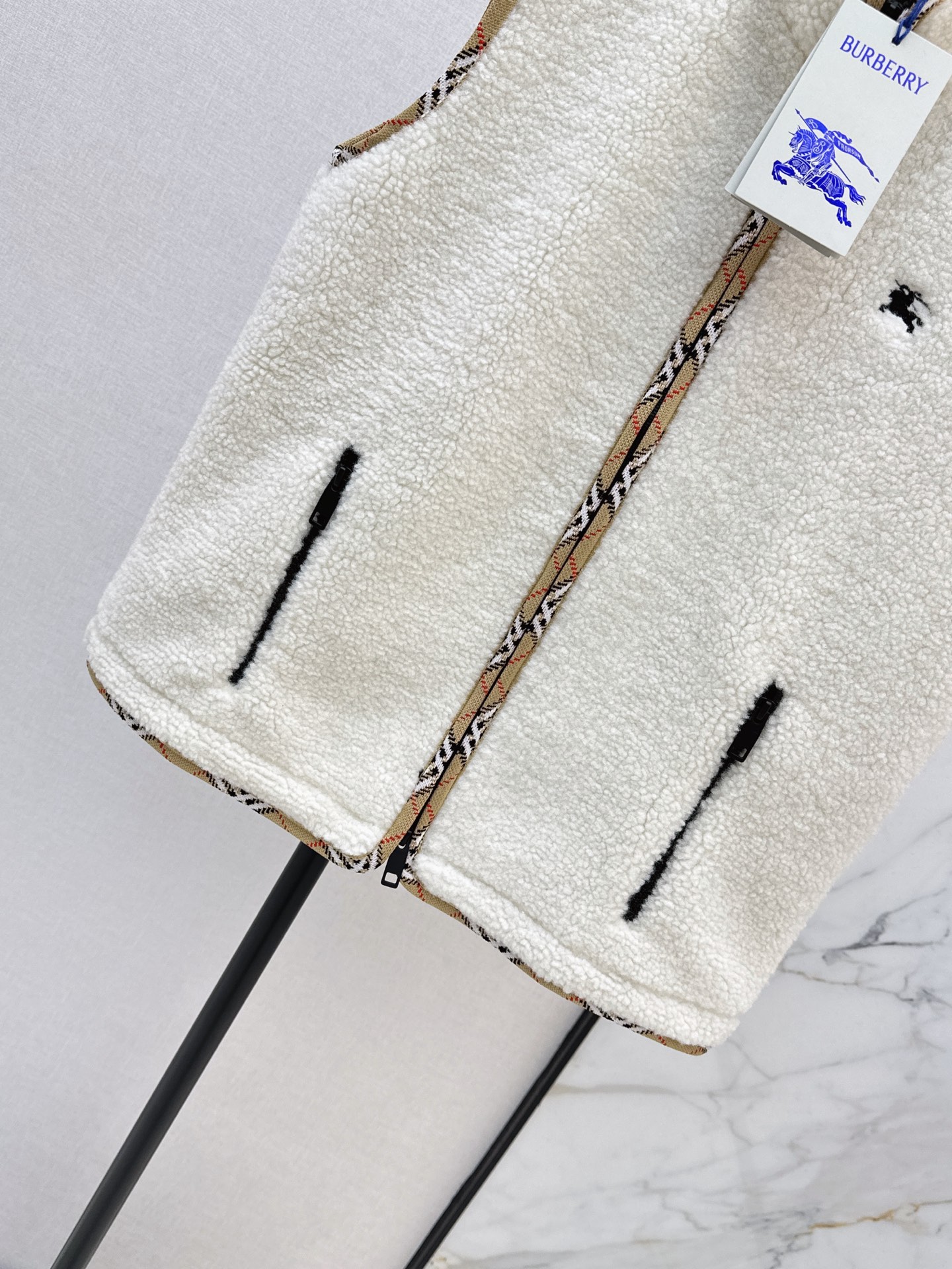 Bur 26fw sherpa fleece zipper vest