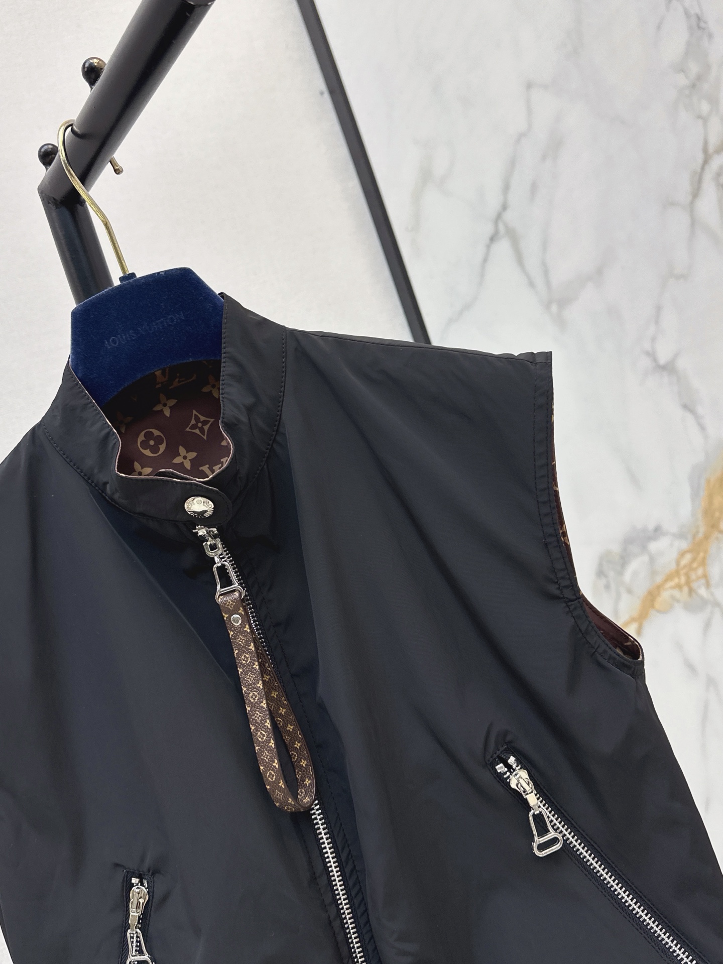 Loui 26ss reversible waistcoats