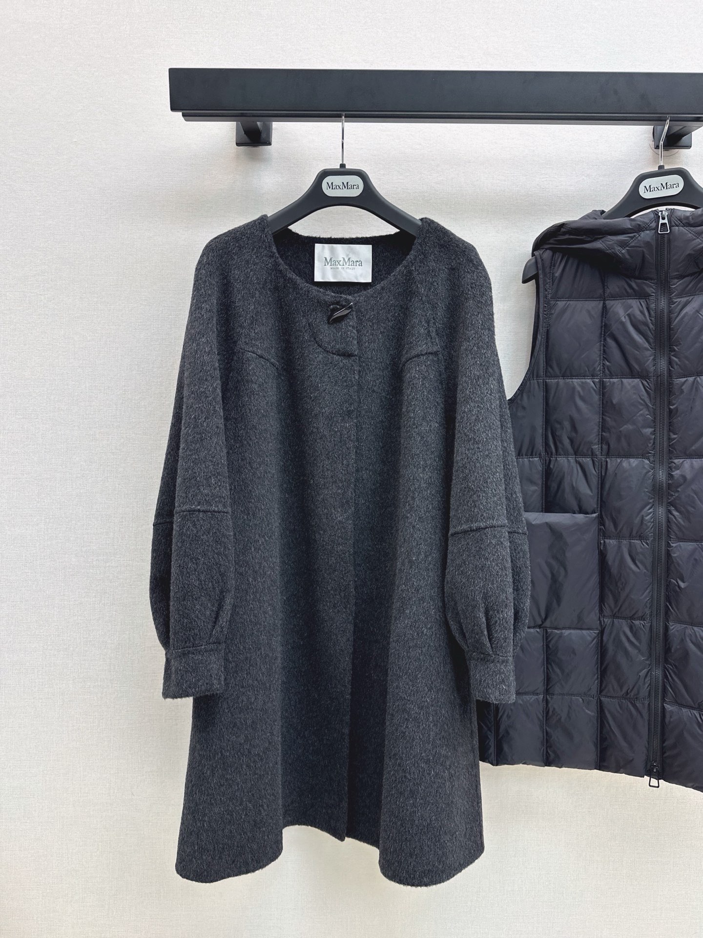 Max 26fw hooded down vest overcoats sets
