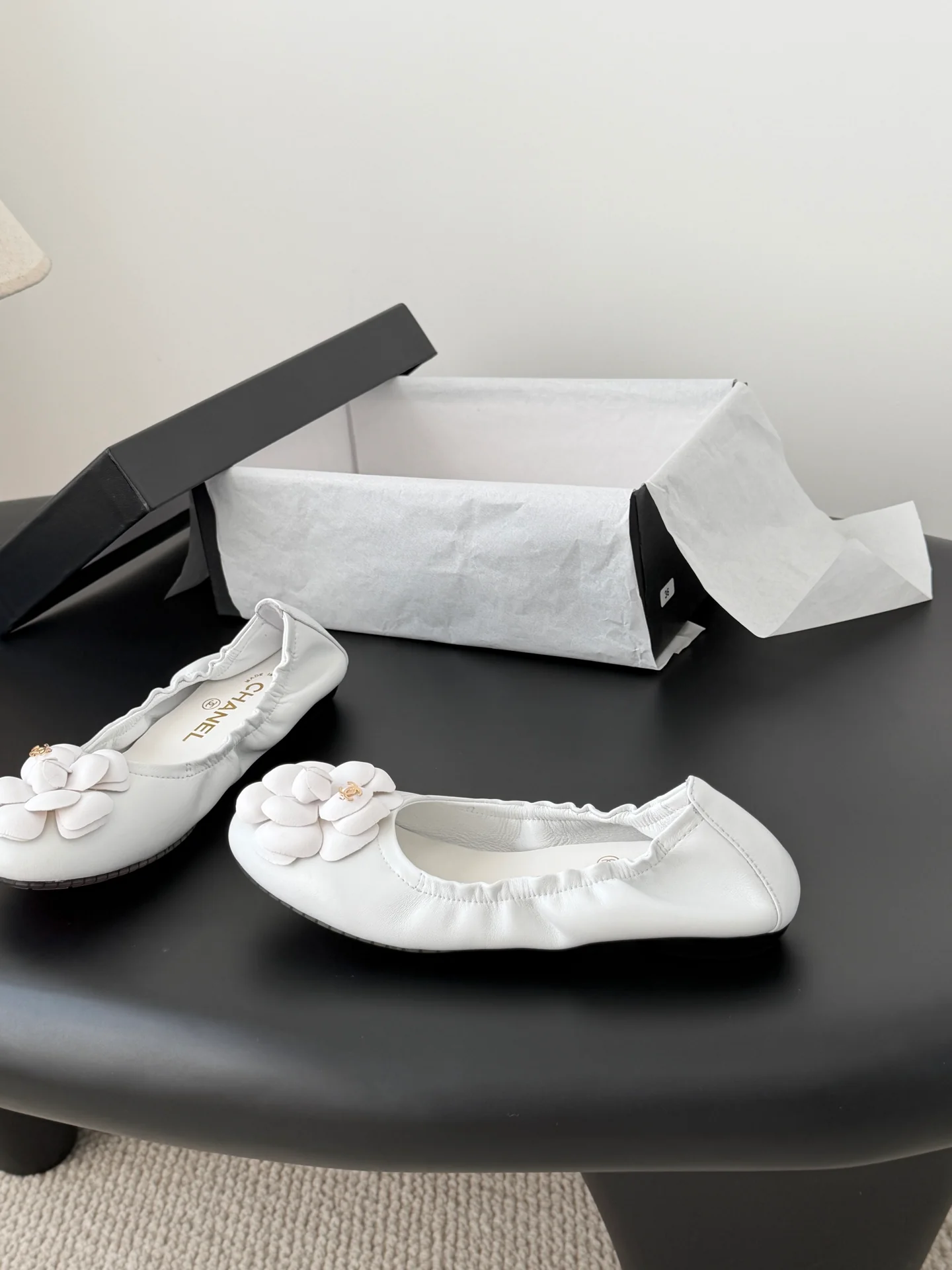 Chan 26K camellia flats