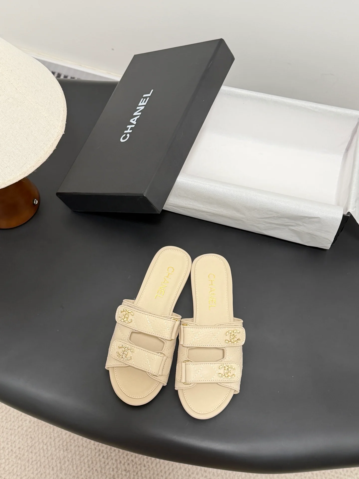 Chan 26ss slippers