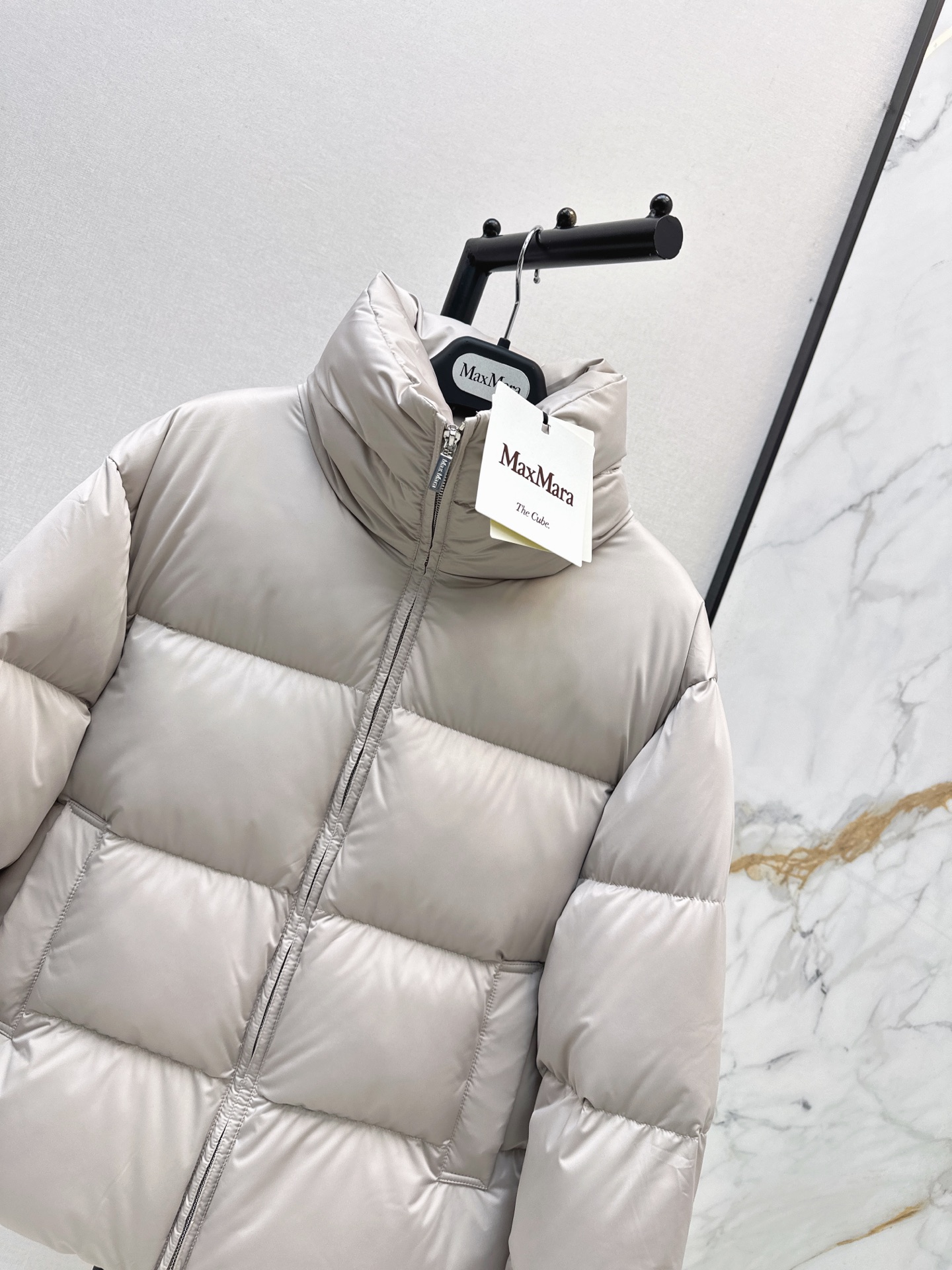Max 26fw down jacket