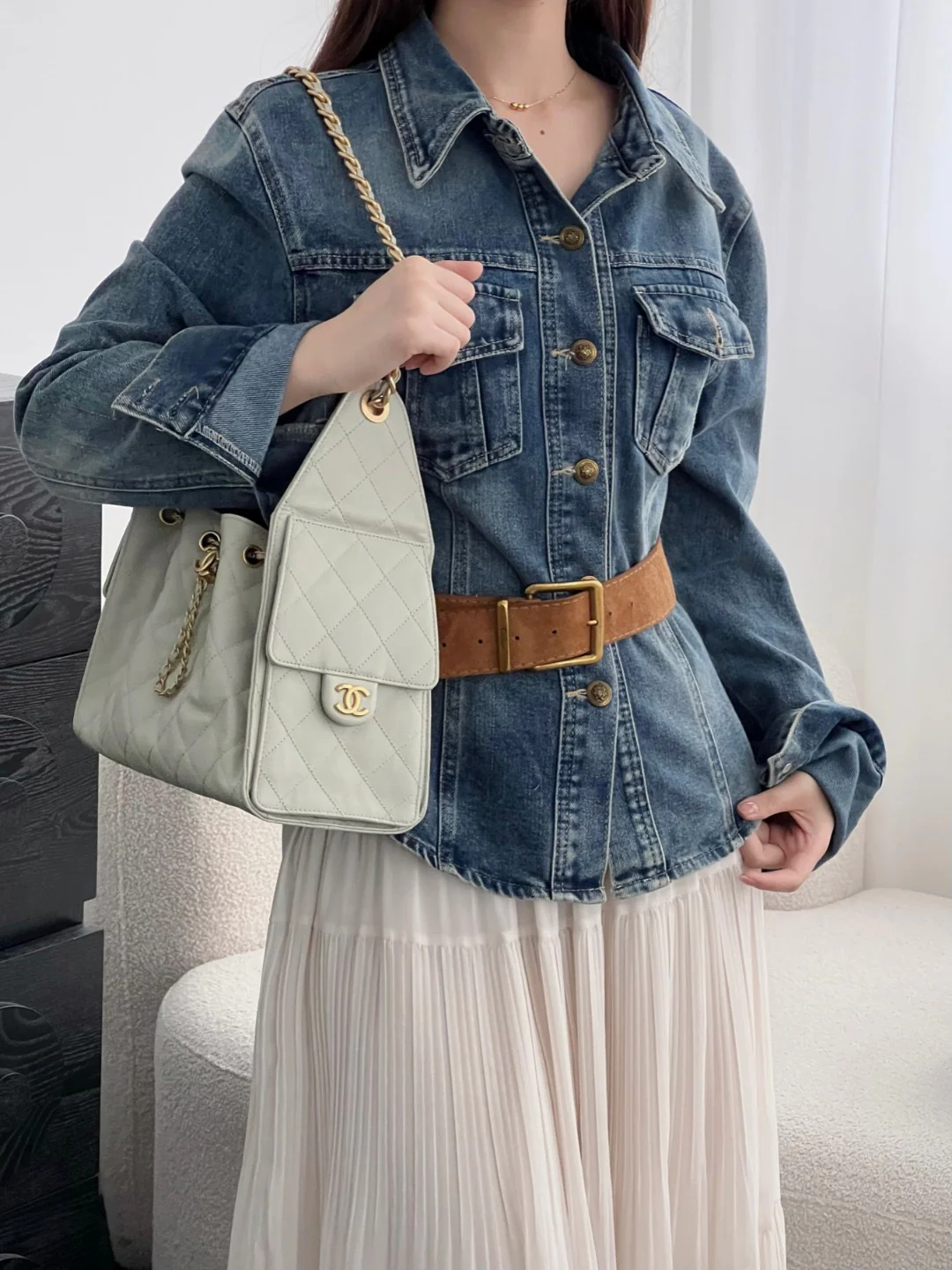 Chan 25B hobo bags