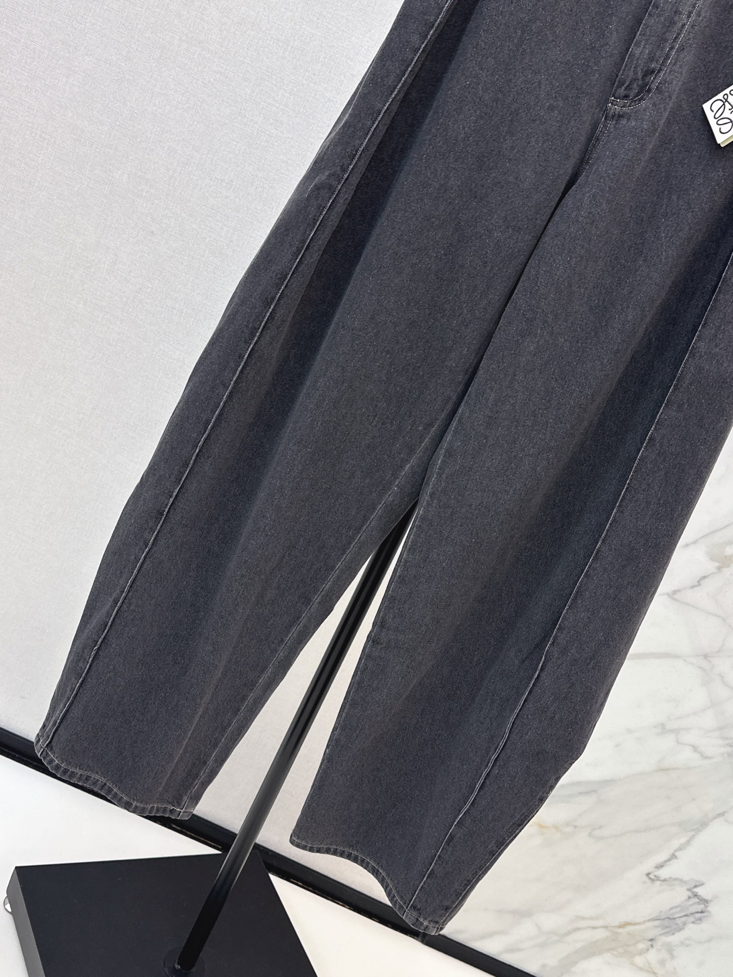 Loe 26fw denim pants