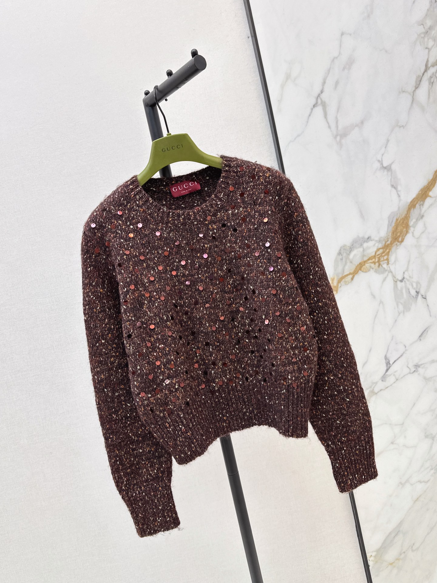Guc 26fw sequin knit sweater