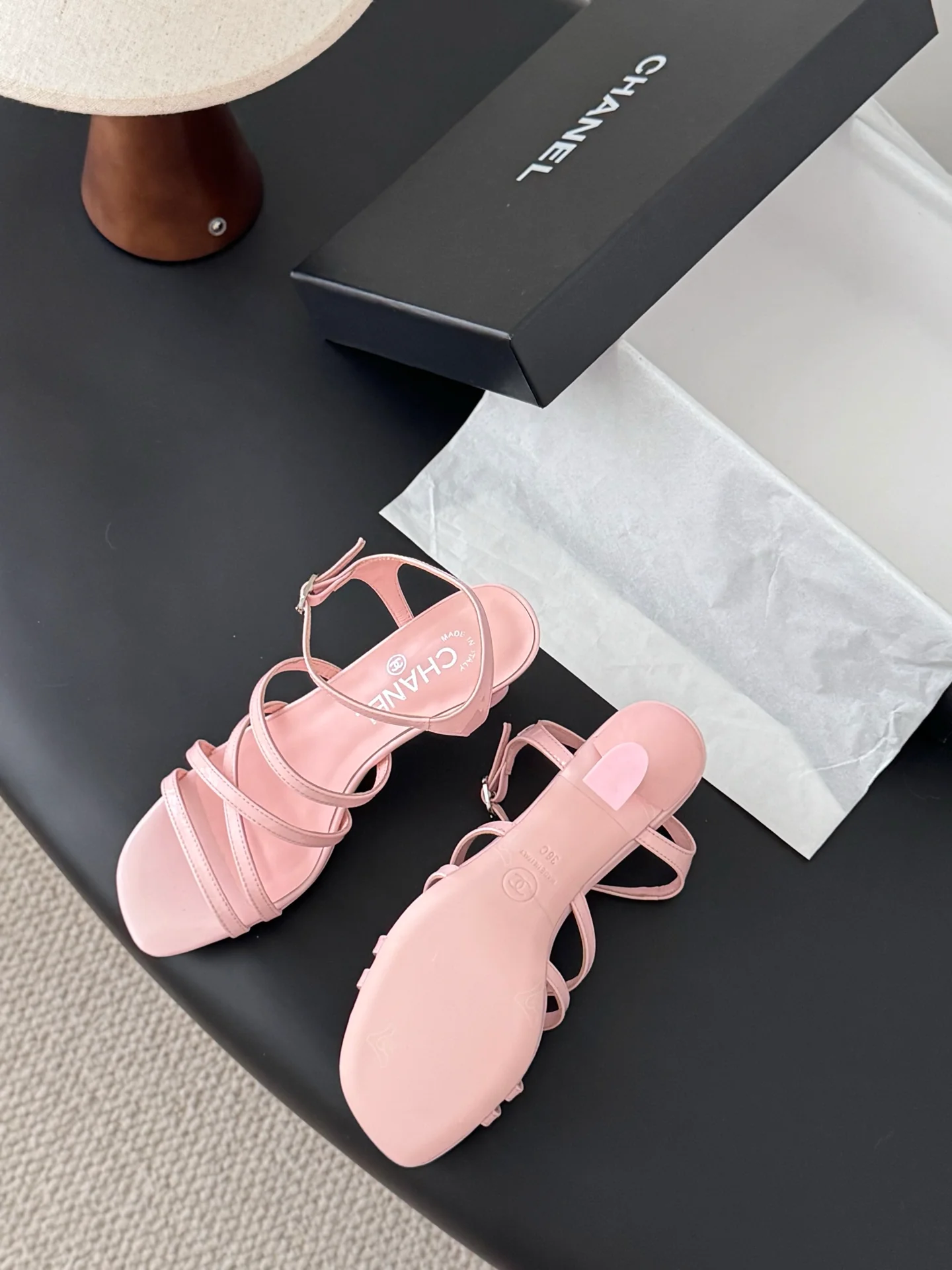 Chan 25fw kitten sandals