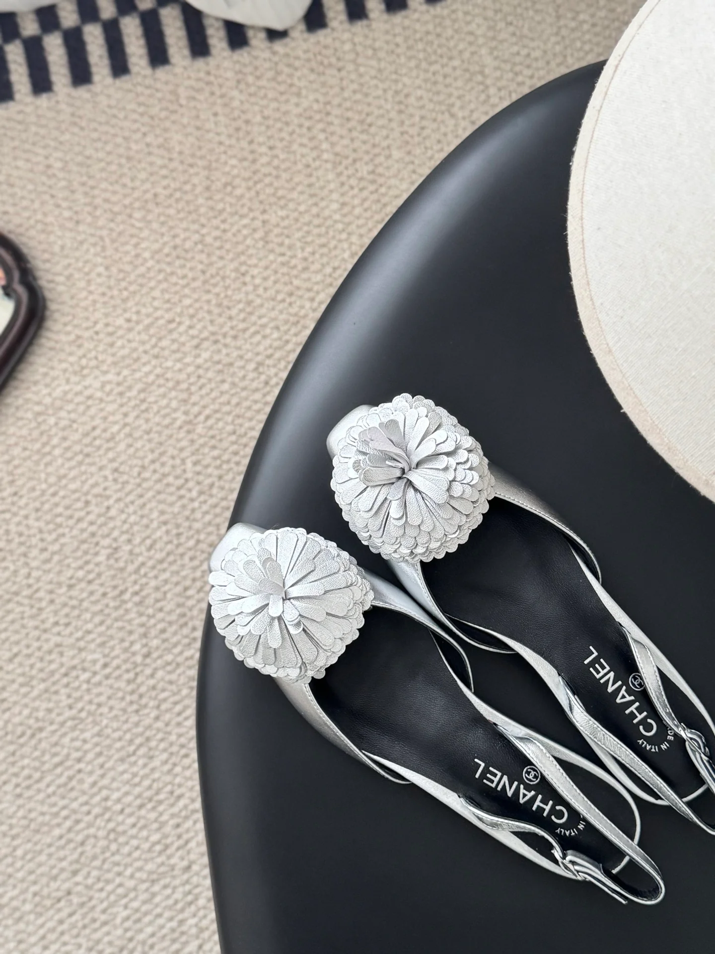 Chan 26ss slingback flats