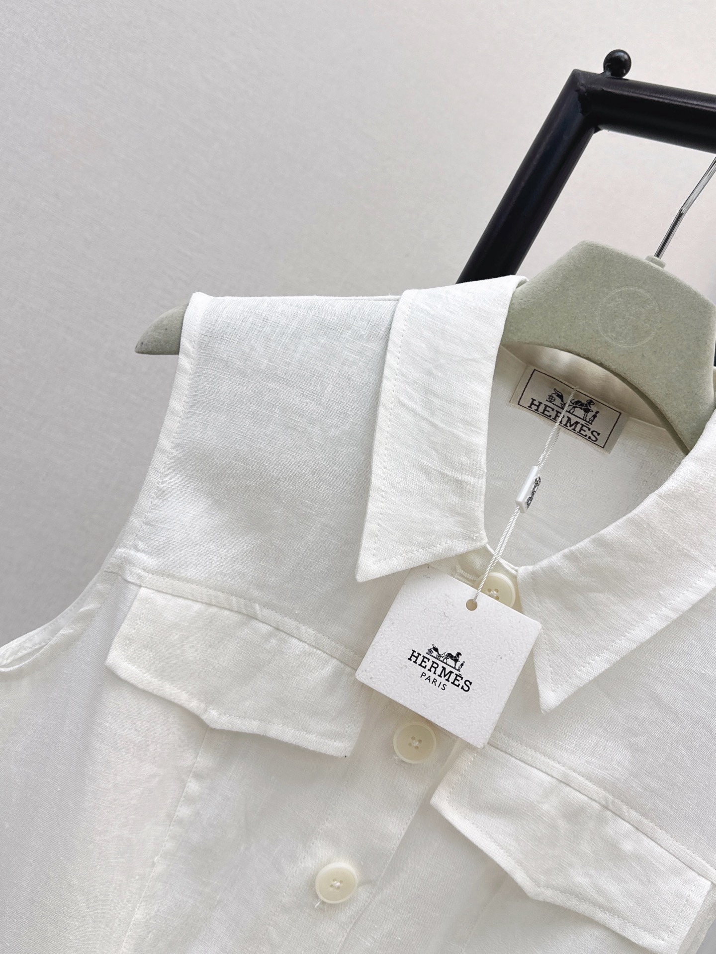 Her 26ss sleeveless linen dress