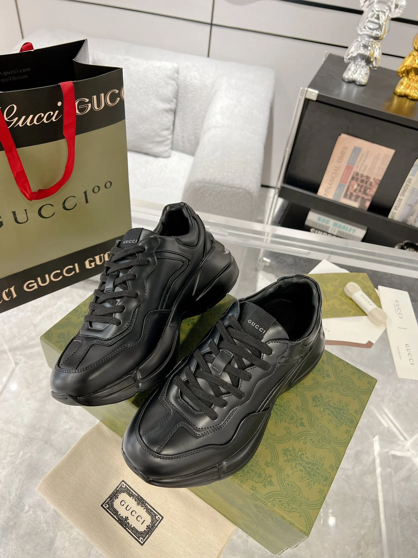 Gucc 25fw dad's shoes
