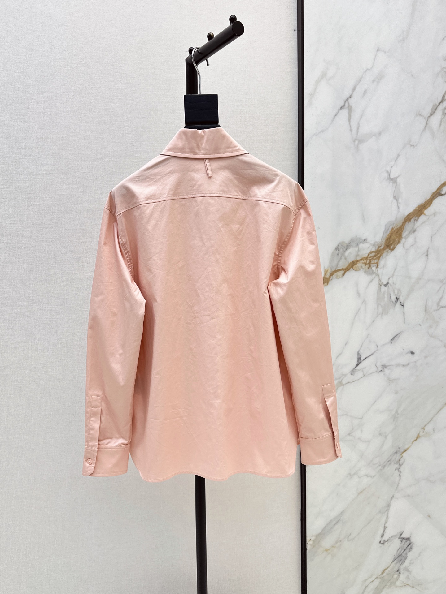 Her 26fw shirt
