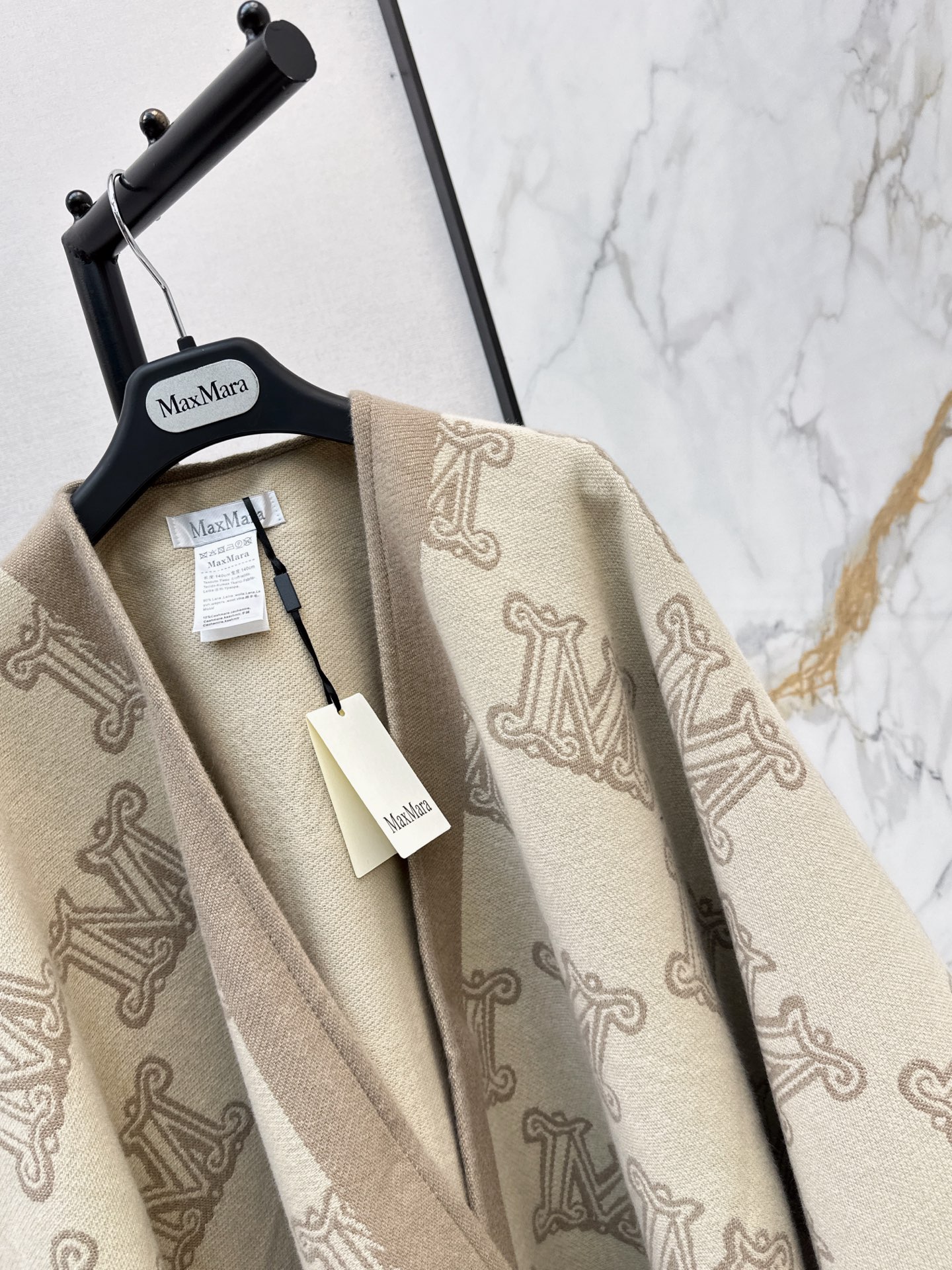 Max 26fw wool shawls