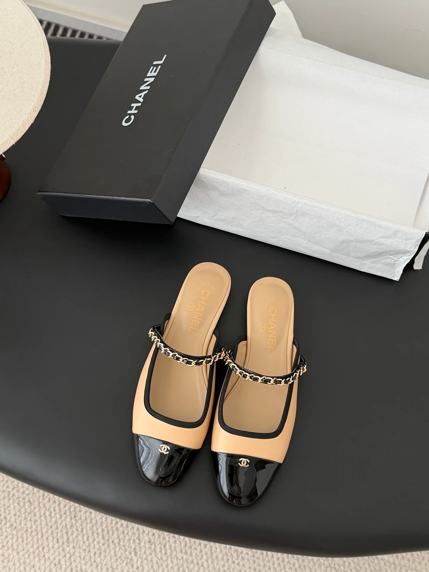 Chan 25B mary janes shoes