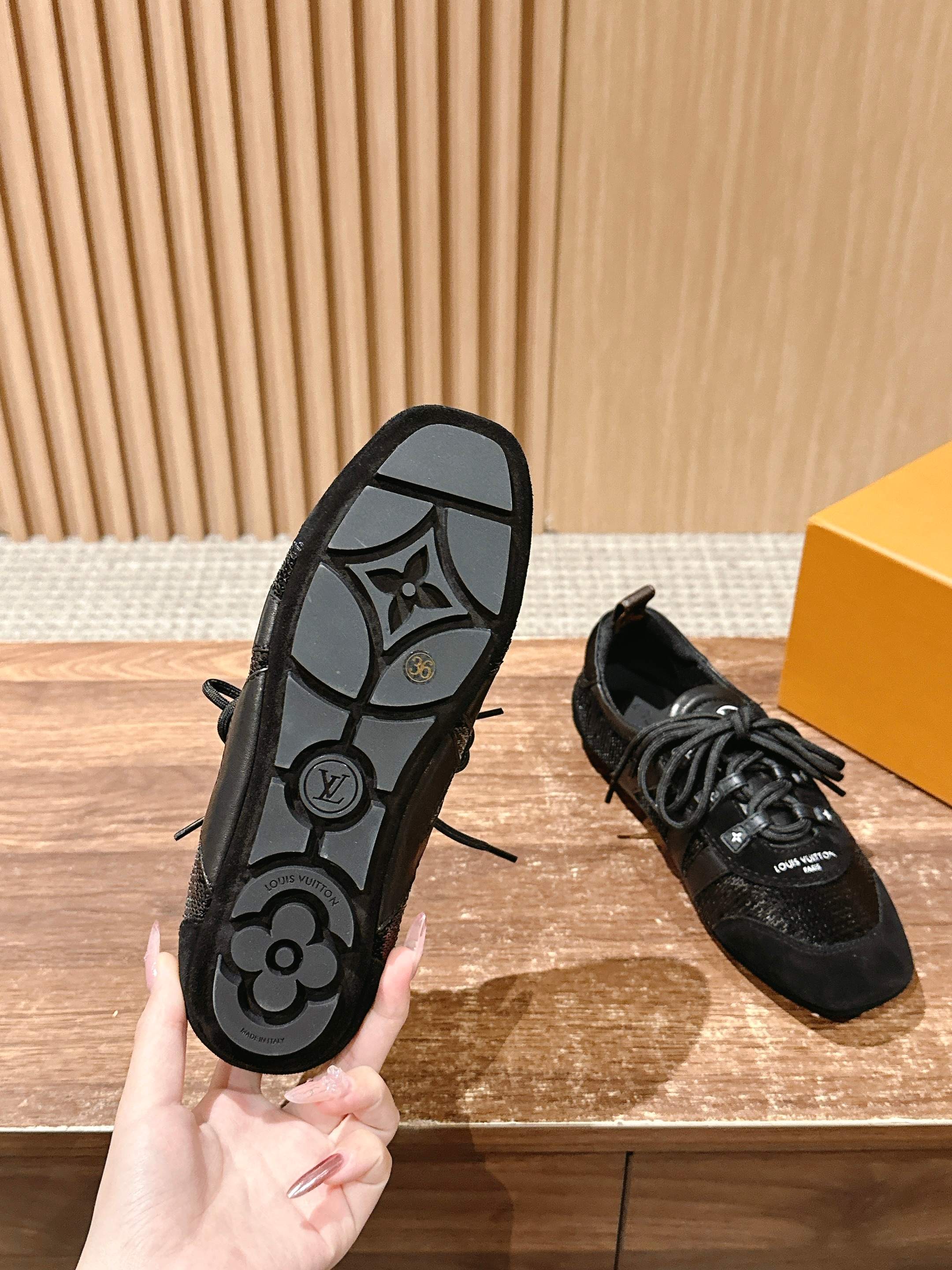 Loui 25fw sneaker