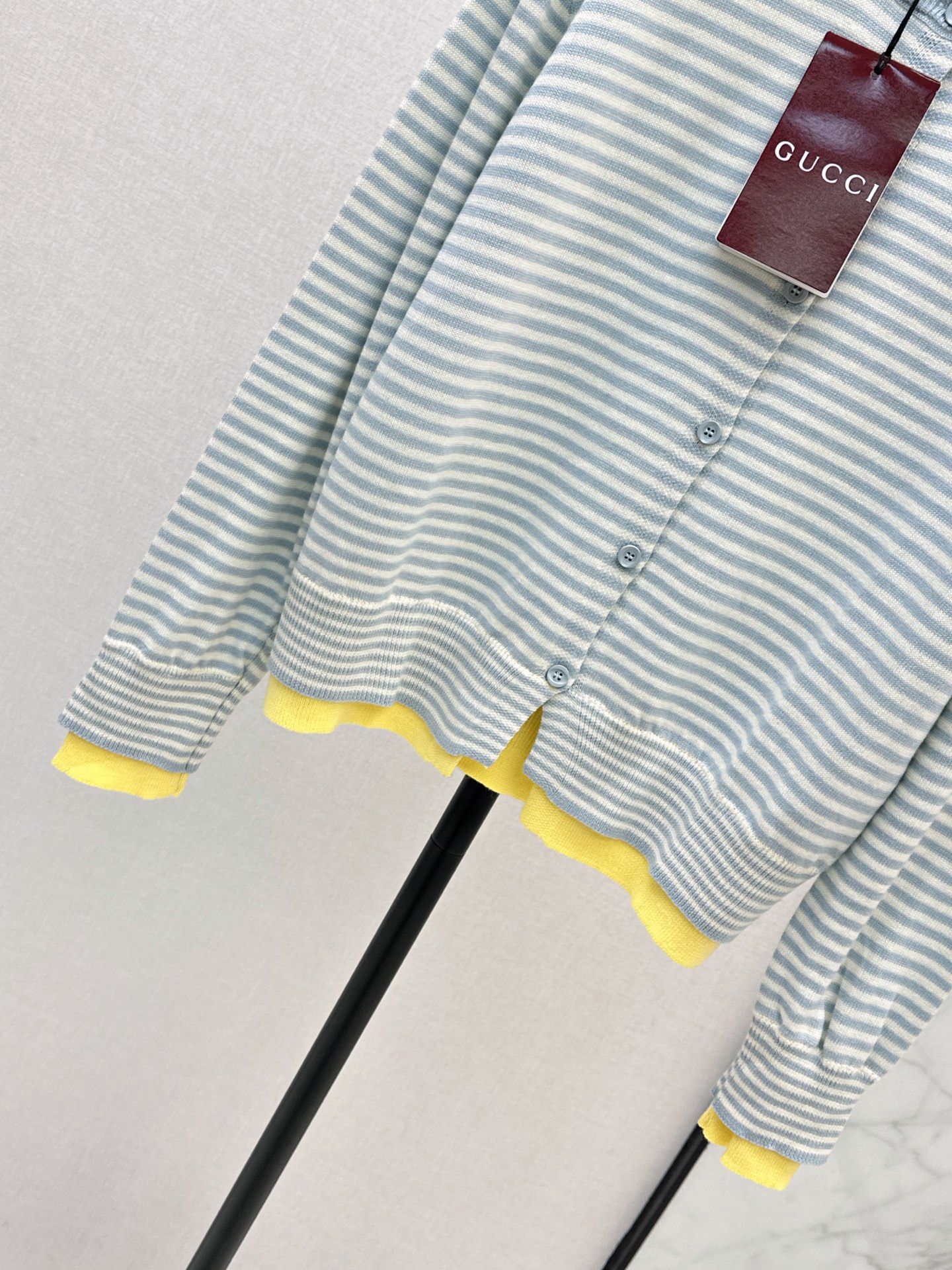 Guc 26fw stripe cardigan