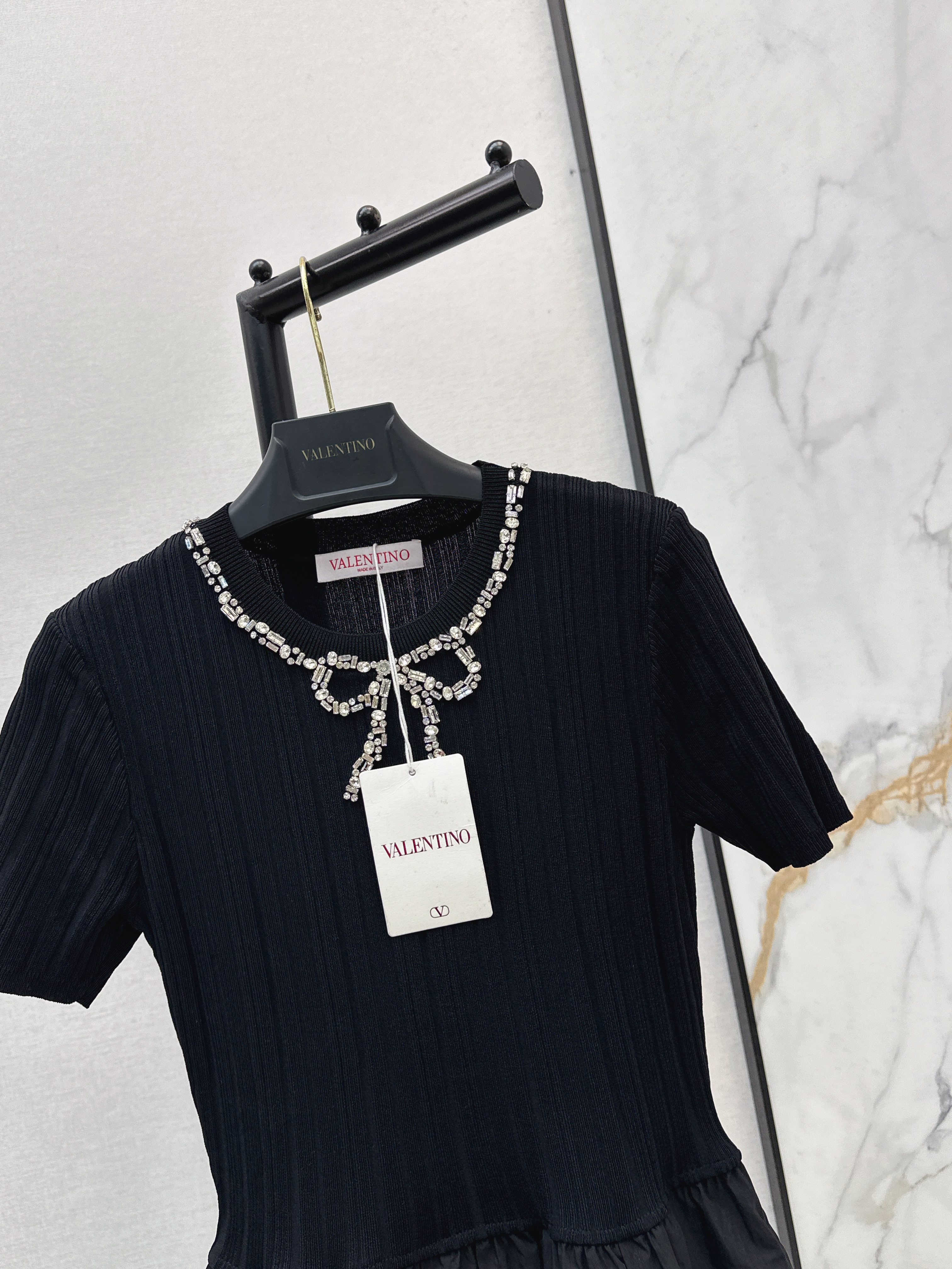 Valen 26ss beading knit contract dress