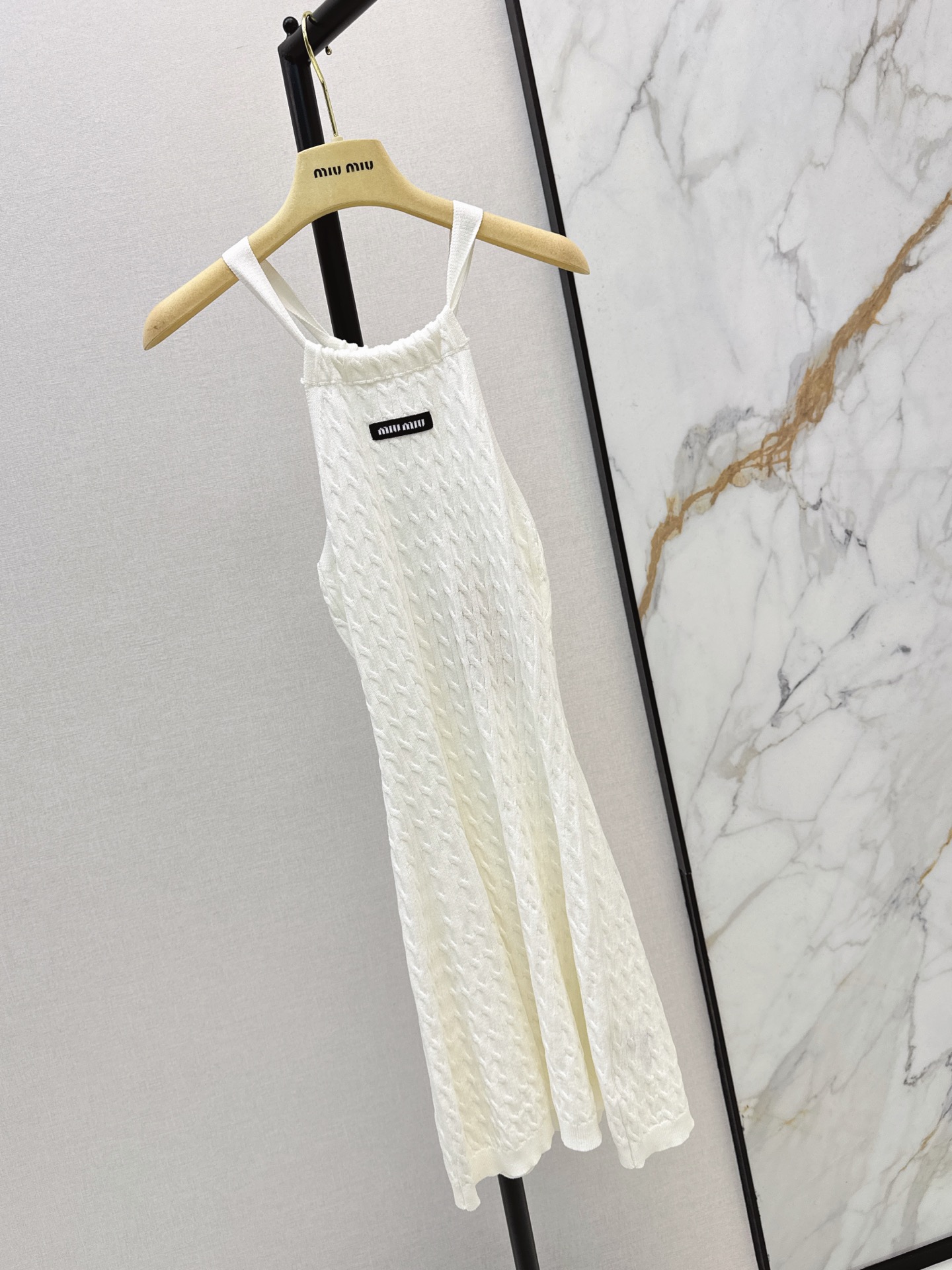 Miu 26fw slim-fit knit slip dress