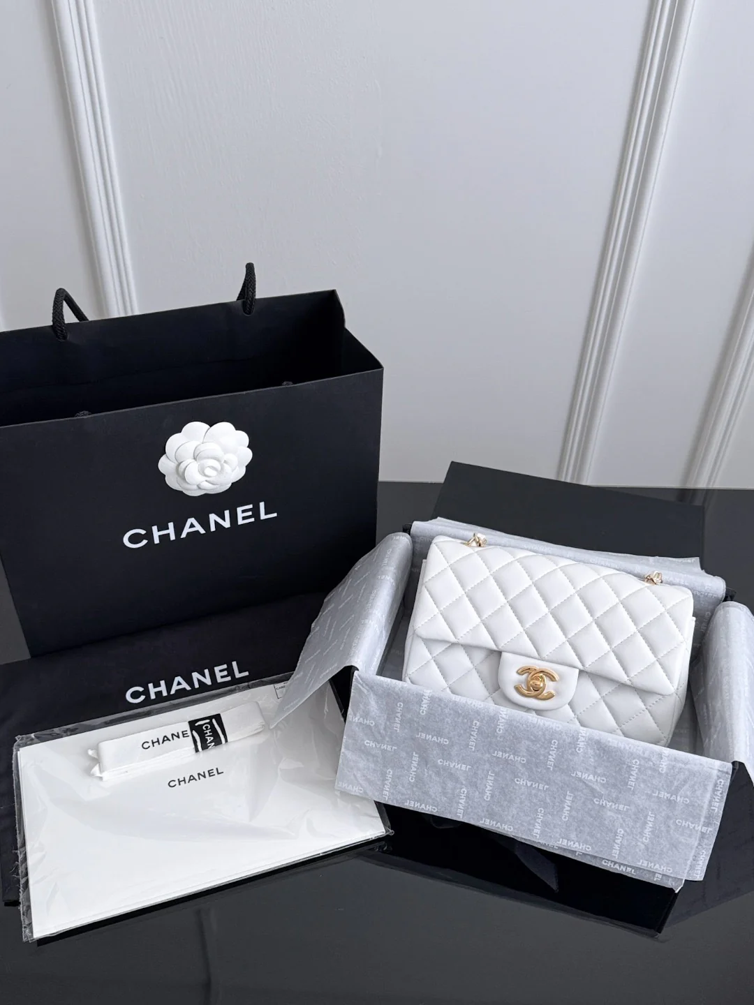 Chan cf20 chain shoulder bag