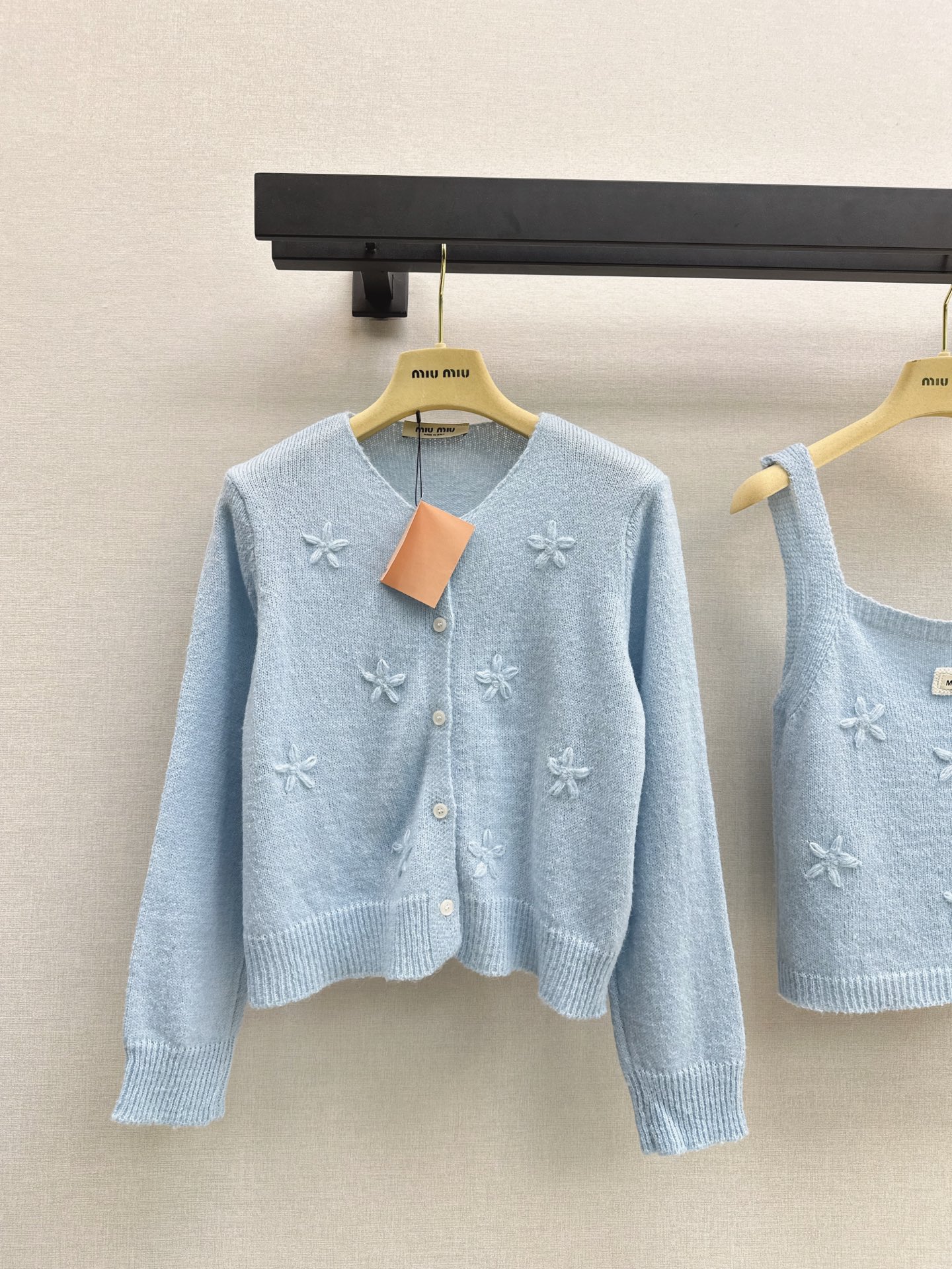 Miu 26fw knit camisole cardigan sets