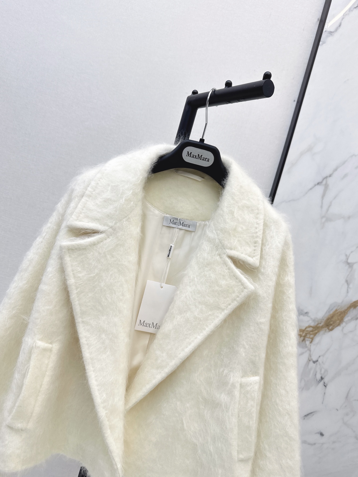 Max 26fw cropped woolen jacket