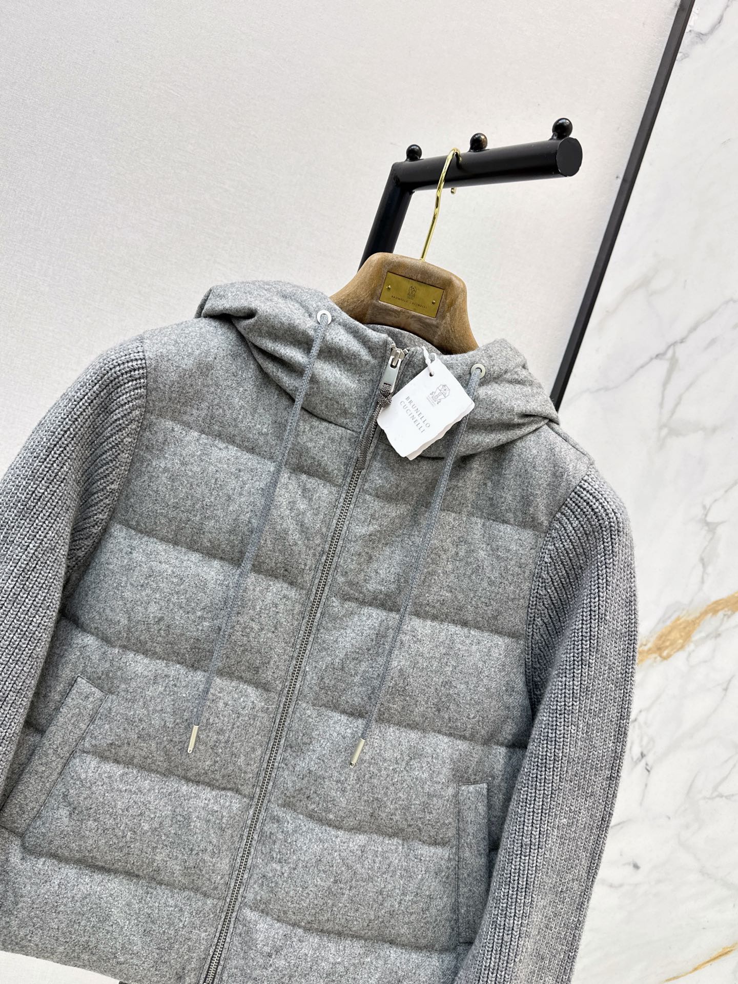 Brun 26fw knit contaract hooded down jacket