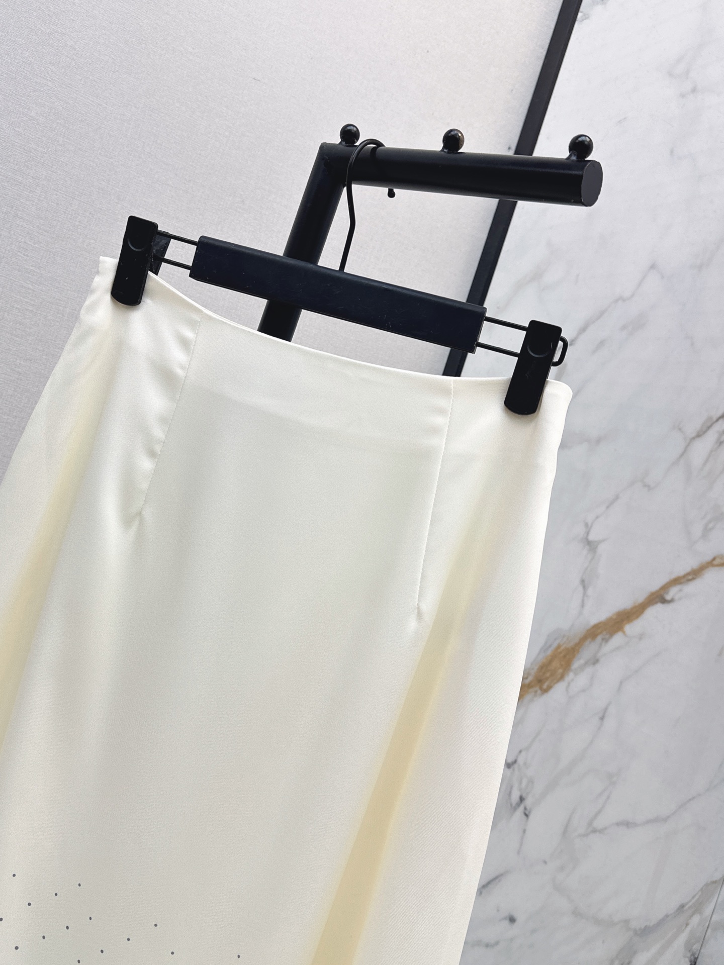 CD 26fw pokla dot skirt