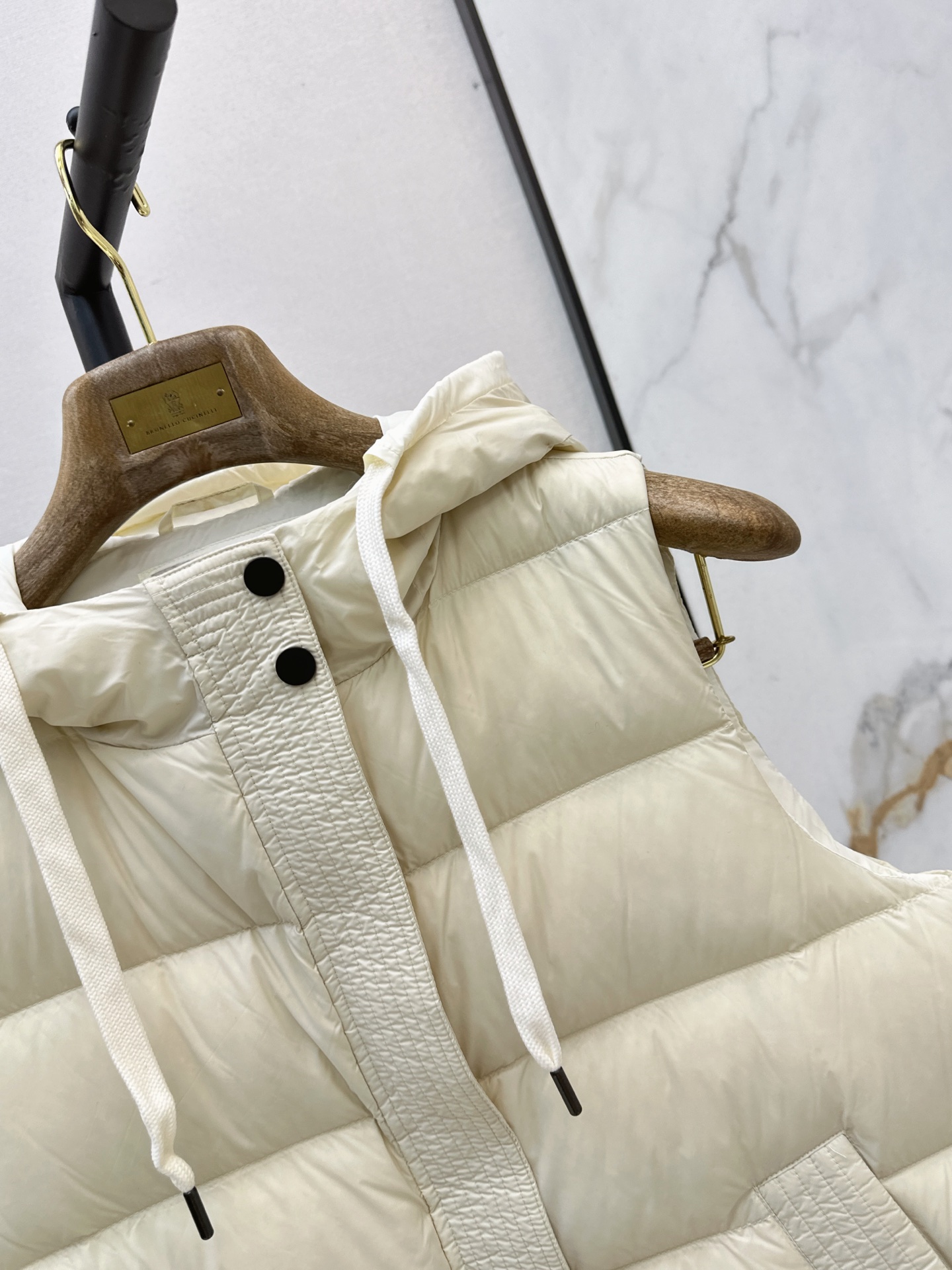 Brun 26fw hooded down vest