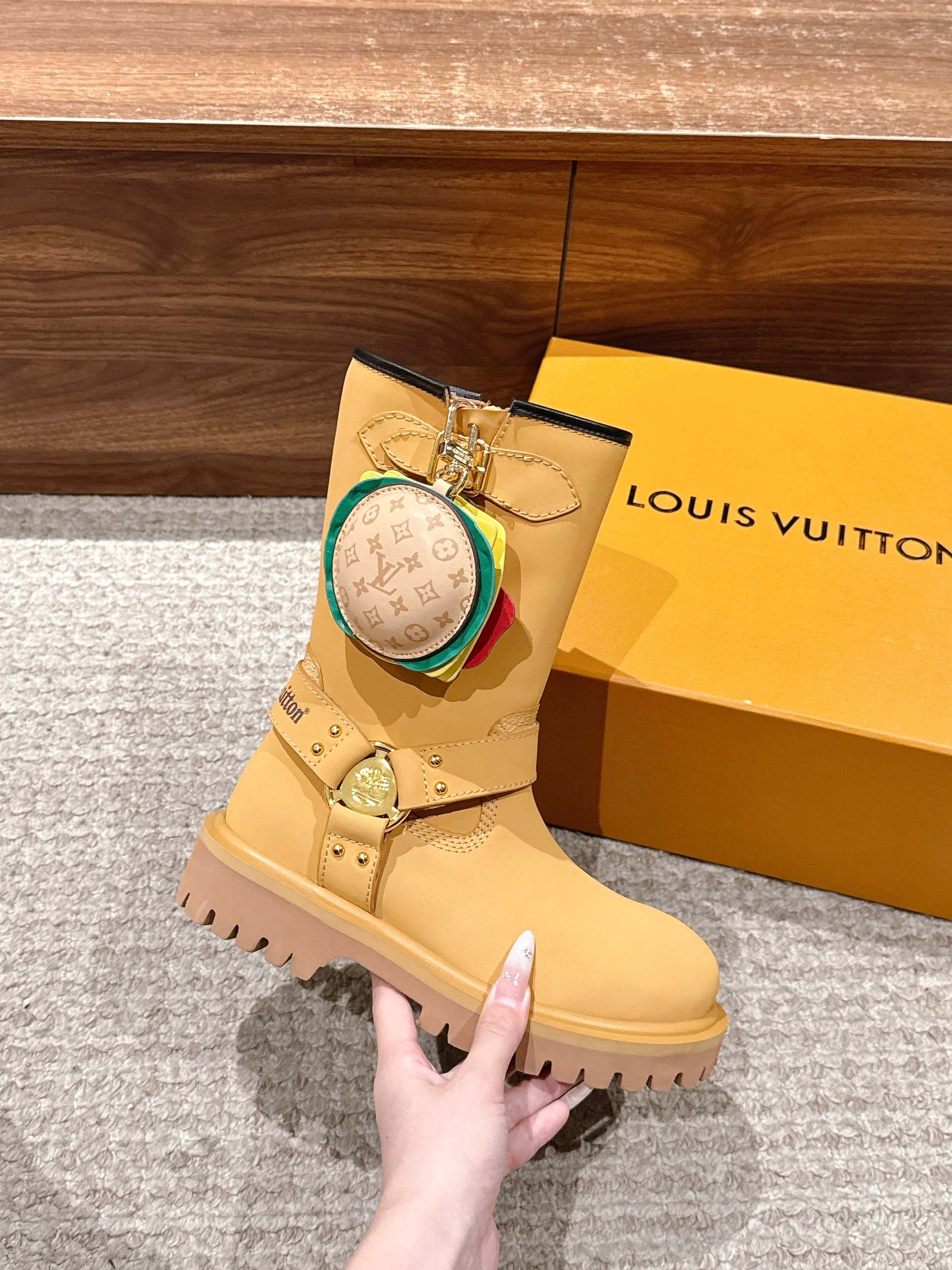 Loui 25fw biker boots