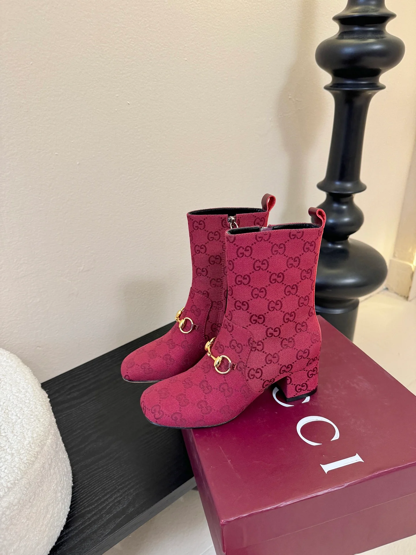 Gucc 25fw ankle boots