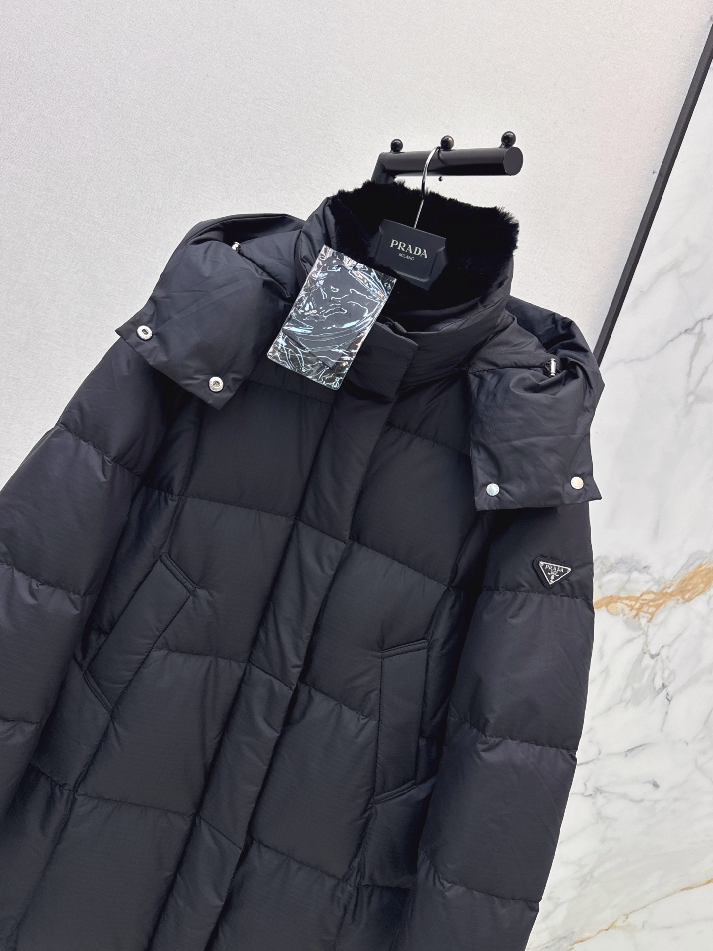 Pra 26fw hooded long down jacket