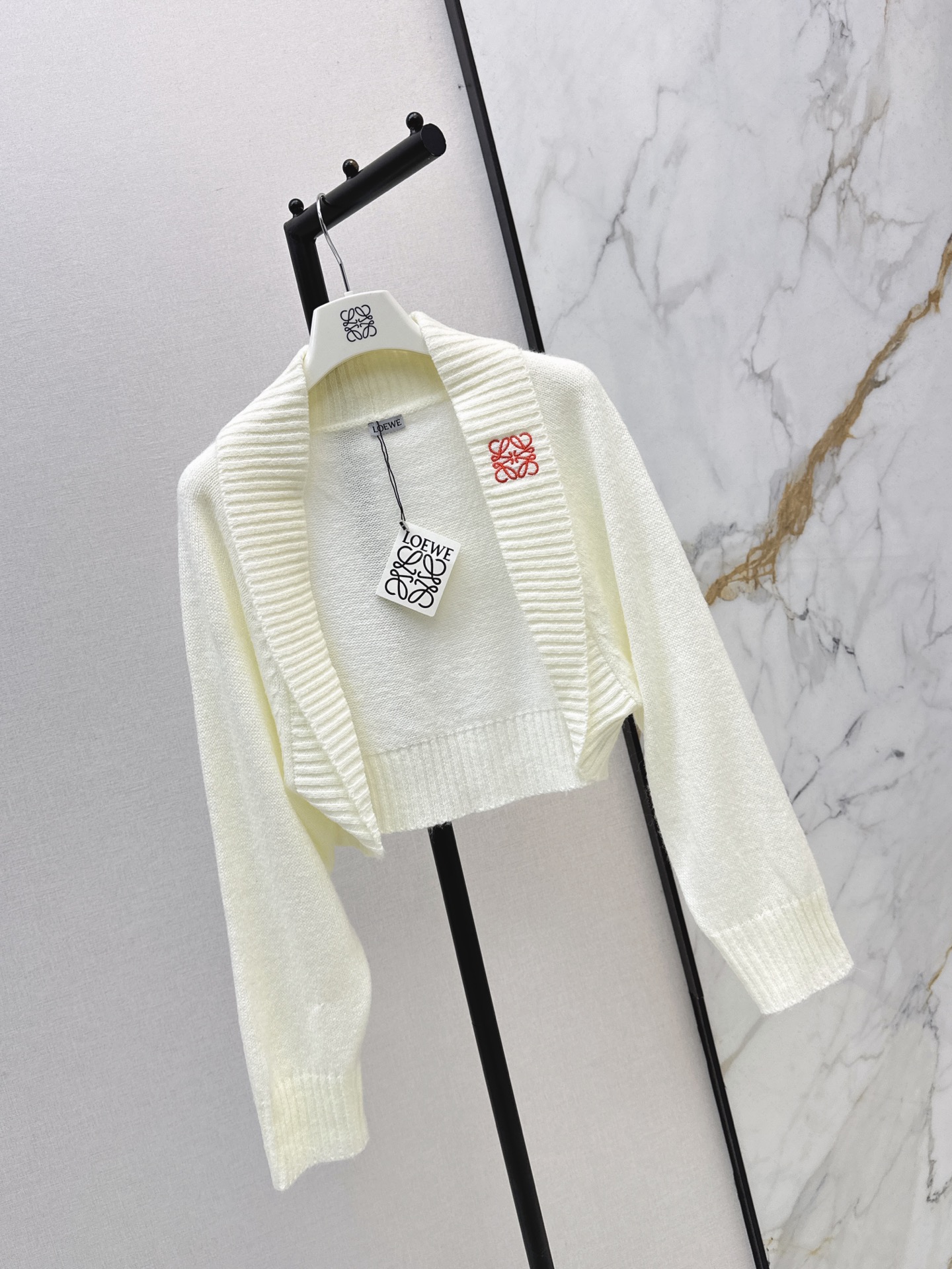 Loe 26fw cropped knit cardigan
